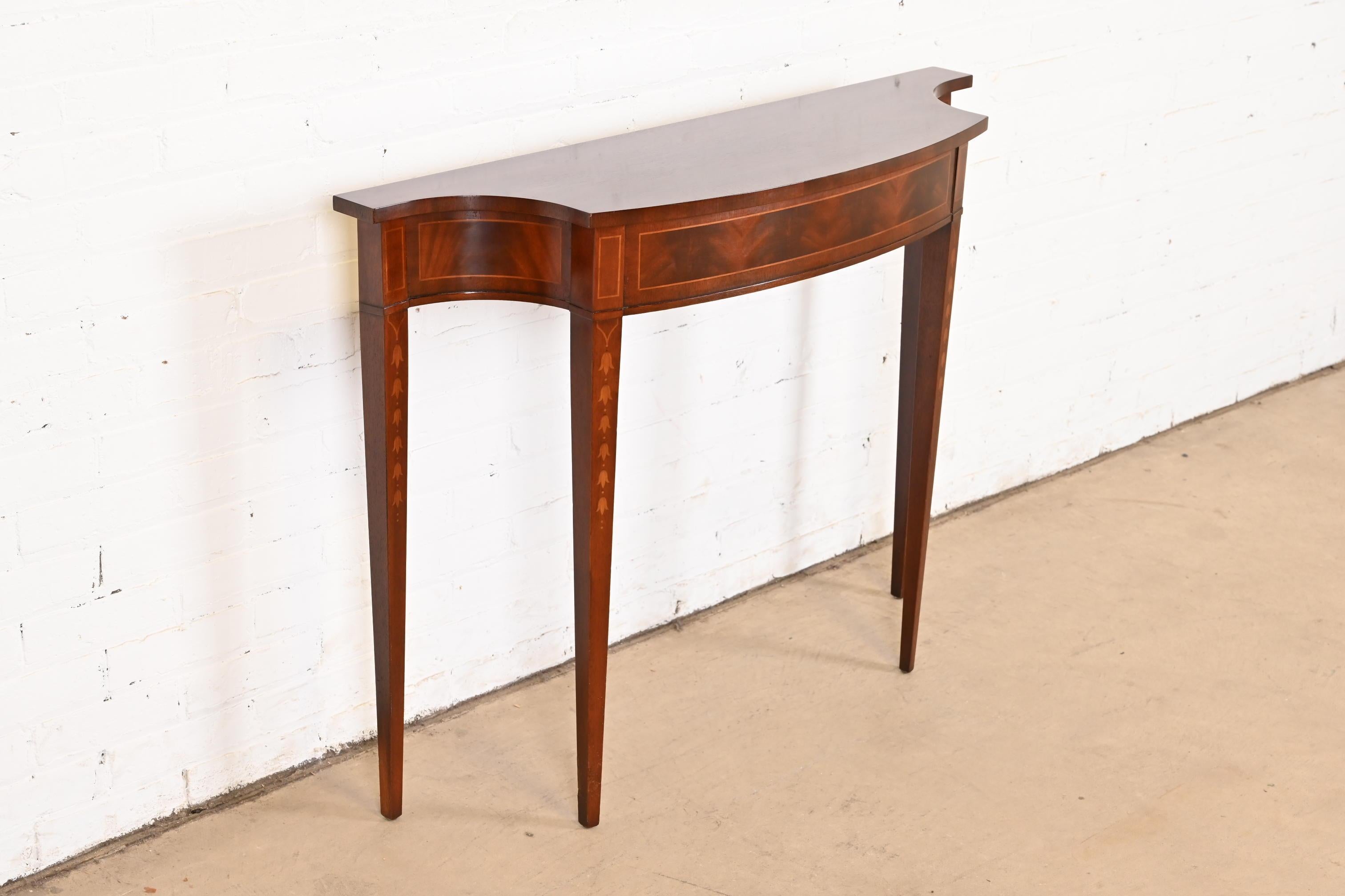 Wellington Hall Federal Inlaid Flame Mahogany Console or Entry Table For Sale 1