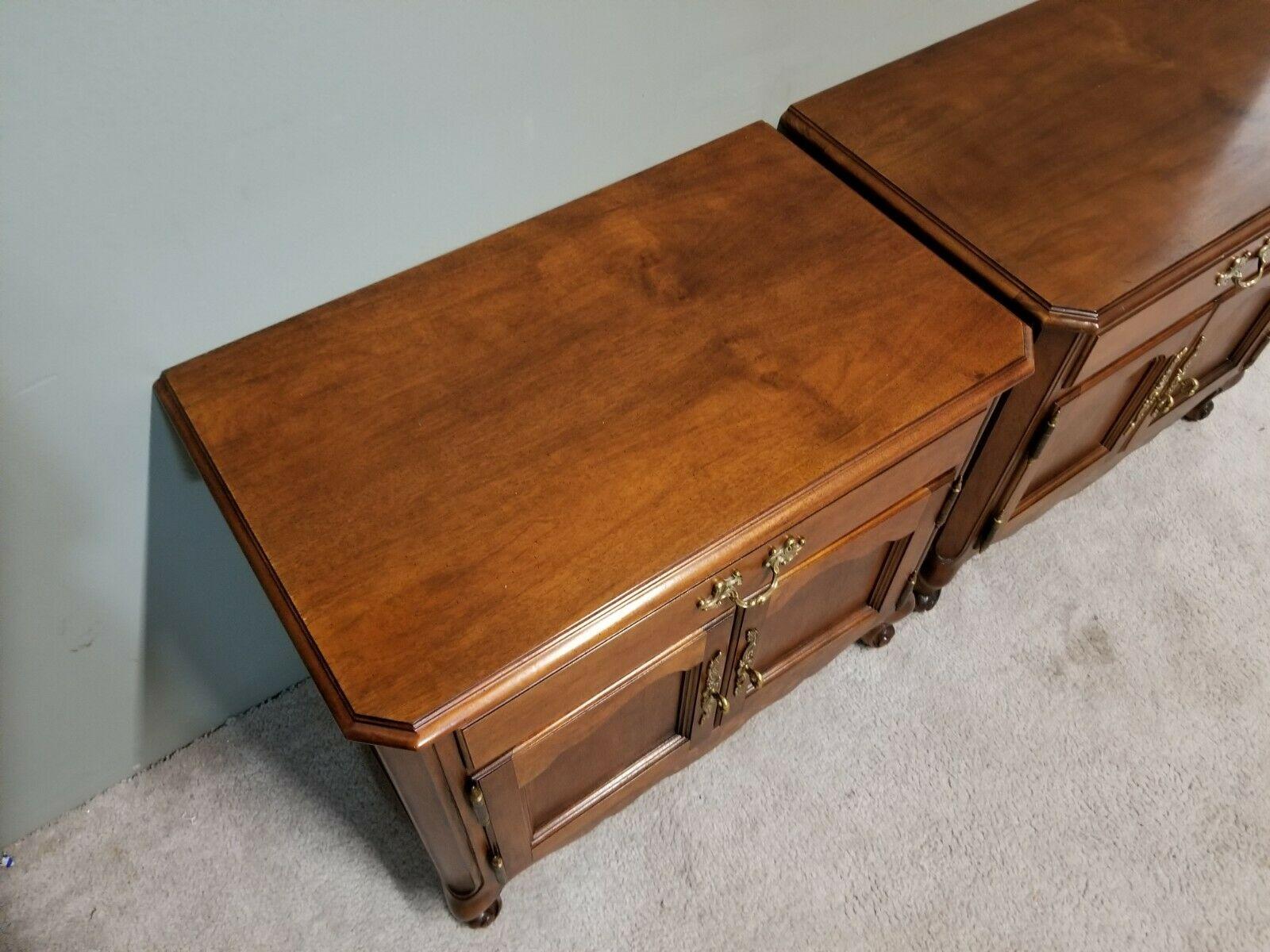 Wellington Hall French Provincial Solid Mahogany Nightstands In Good Condition In Lake Worth, FL