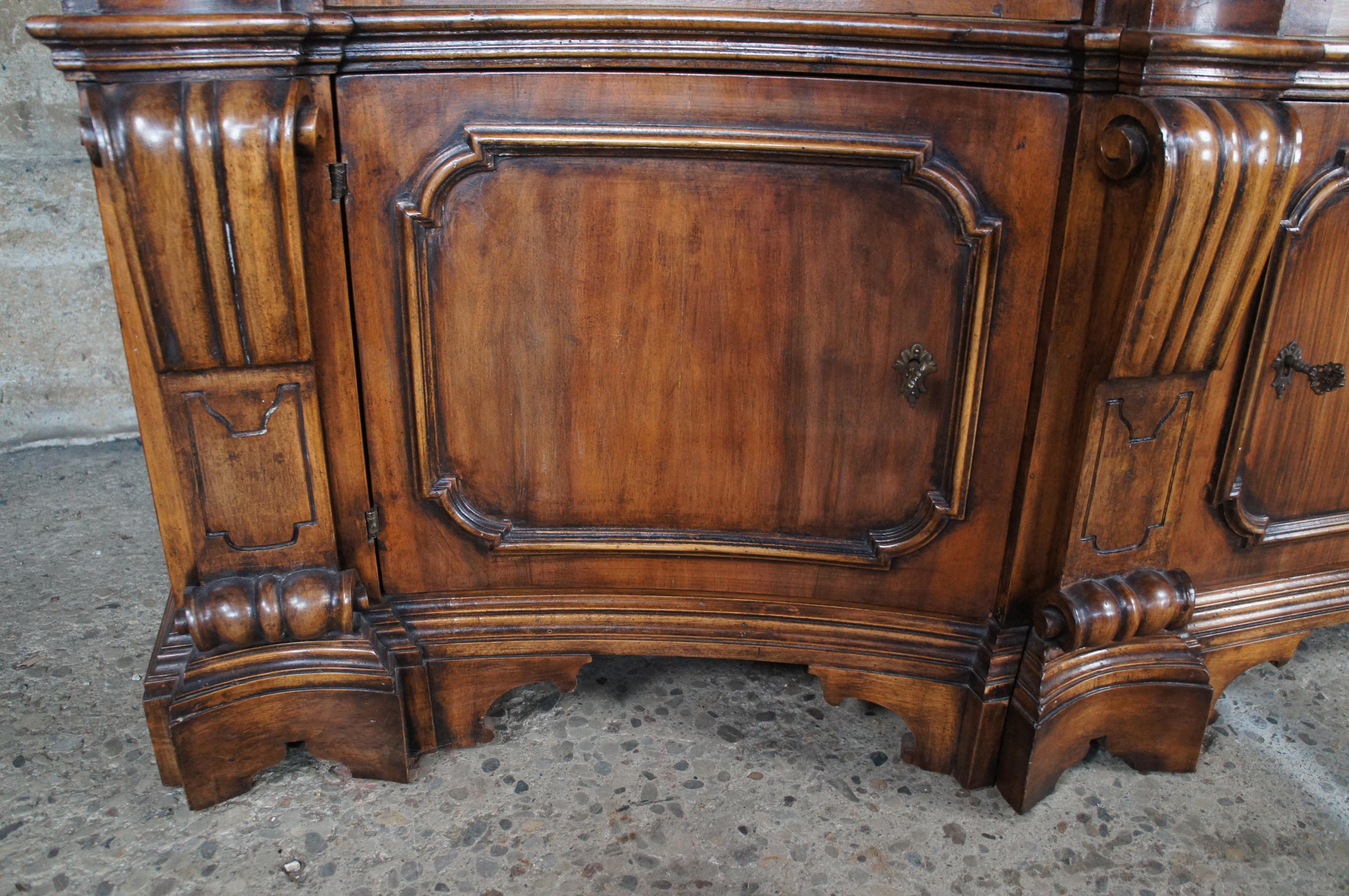 Wellington Hall Italian Walnut Library Bookcase Breakfront Display Cabinet Mesh For Sale 6