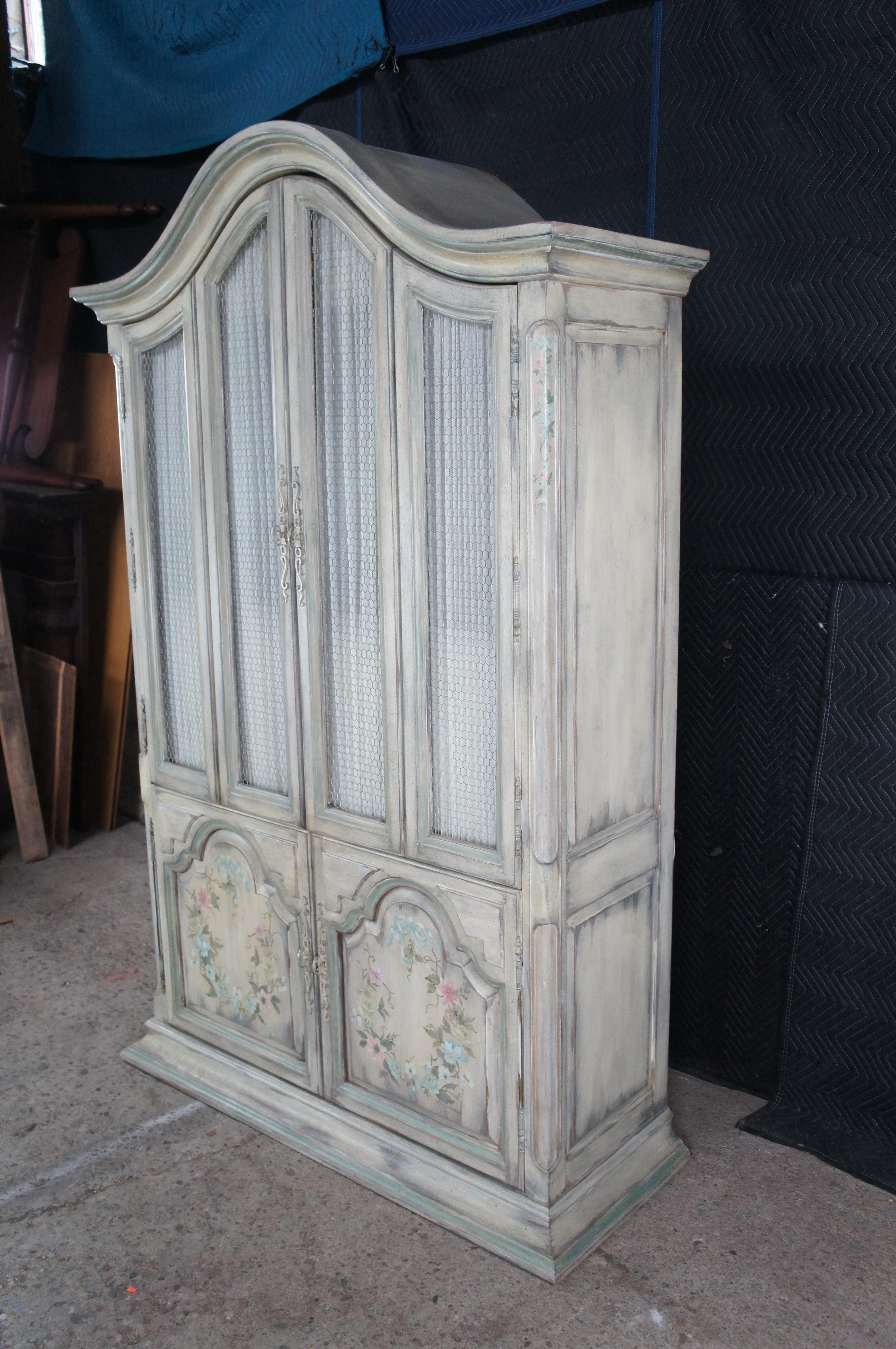 Mueble Bar Drybar Italiano Pintado A. Hall Iluminado en Bueno estado para la venta en Dayton, OH