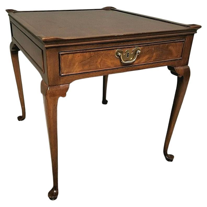Wellington Hall Queen Anne Mahogany End Side Table  For Sale