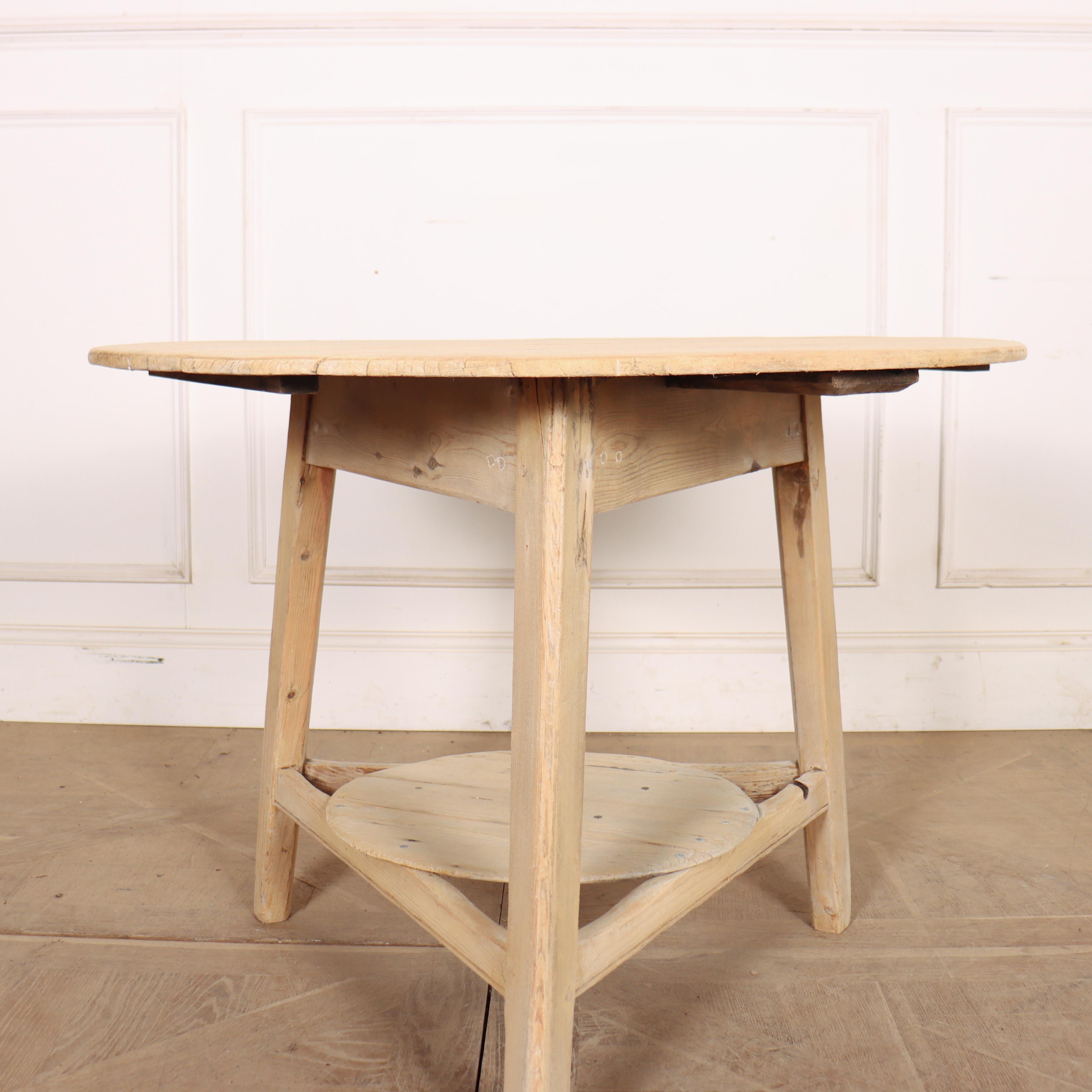 Gallois Table de criquet gallois en vente