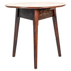 Welsh Cricket Table in Oak and Pine