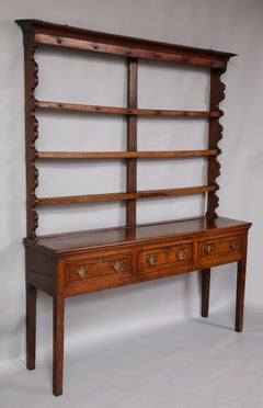 Welsh Dresser with Scalloped Sides