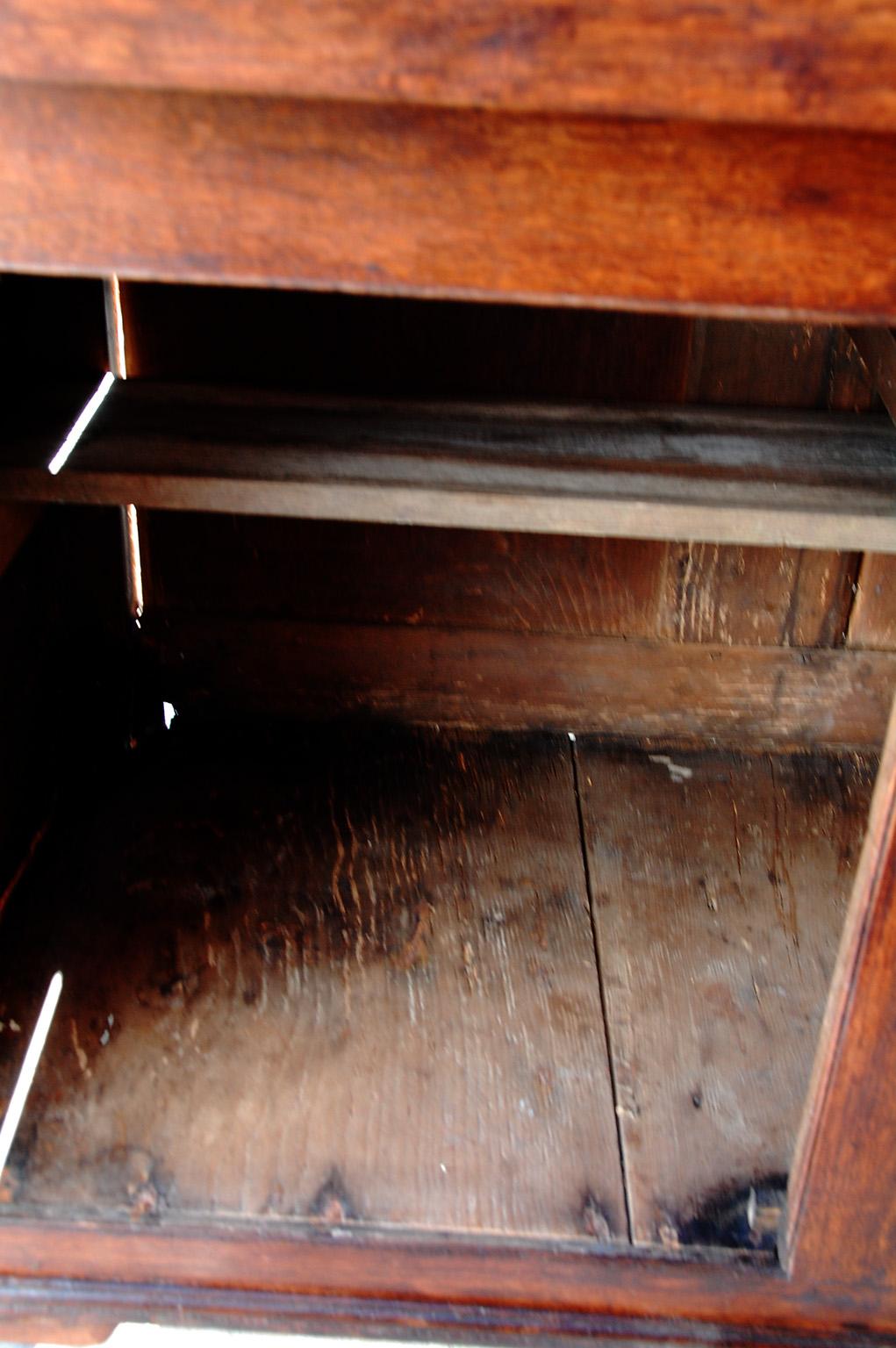 Welsh Georgian Oak Low Dresser with Cupboards and Drawers Circa 1810 6