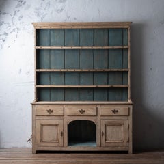 Welsh Oak Dog Kennel Dresser, c.1800