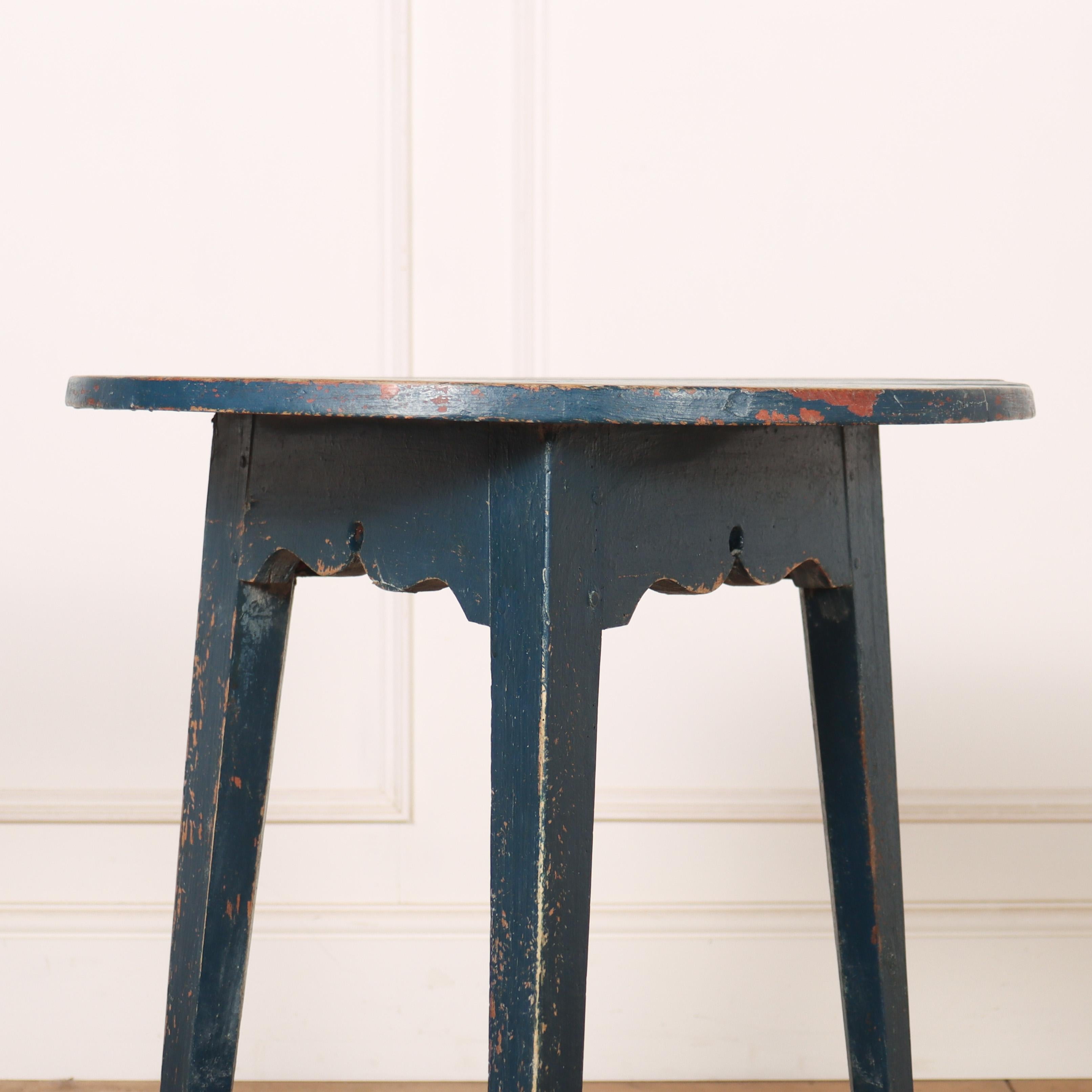 Pine Welsh Painted Cricket Table