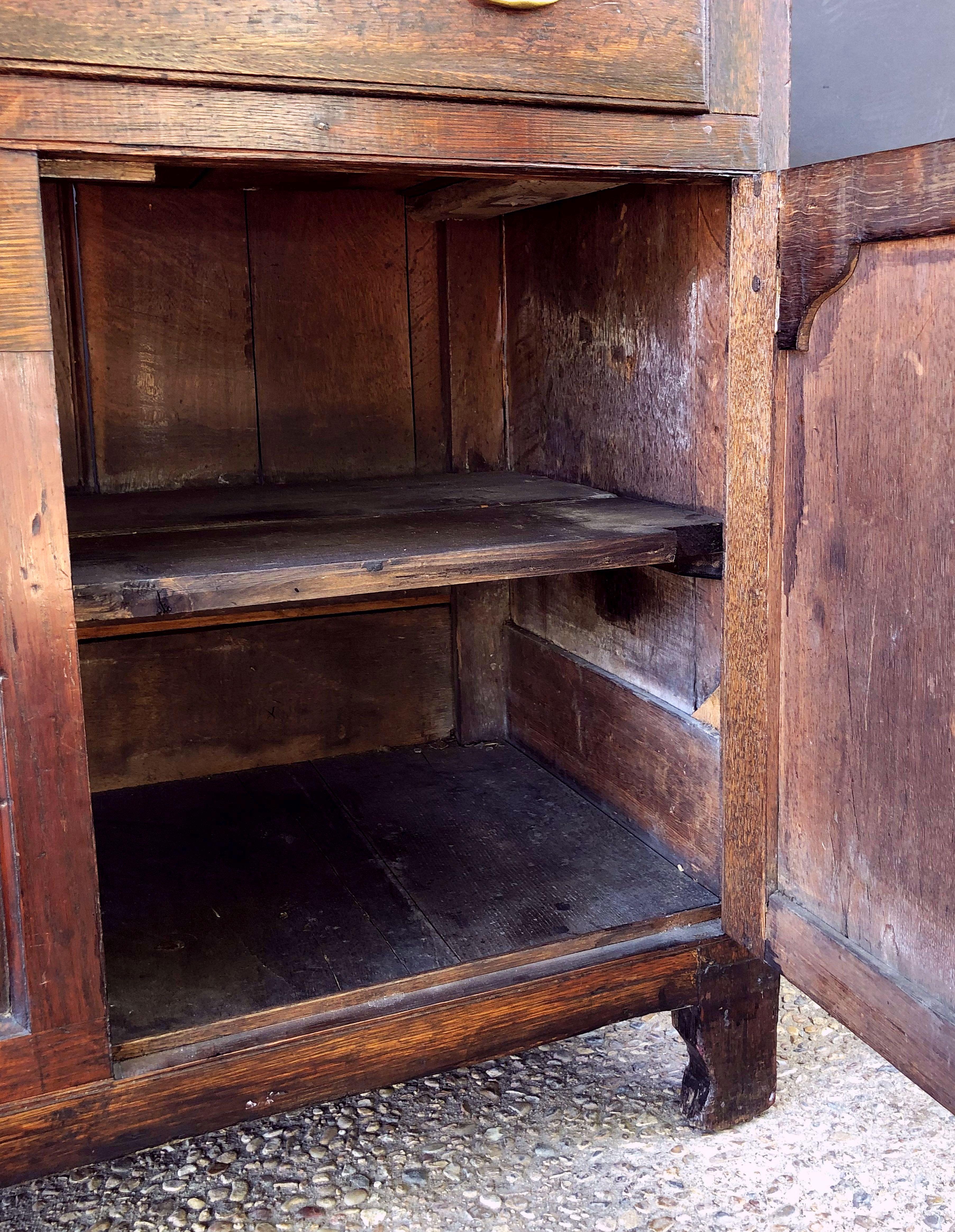 Welsh Paneled Dresser Console or Sideboard of Oak from the Georgian Era 6