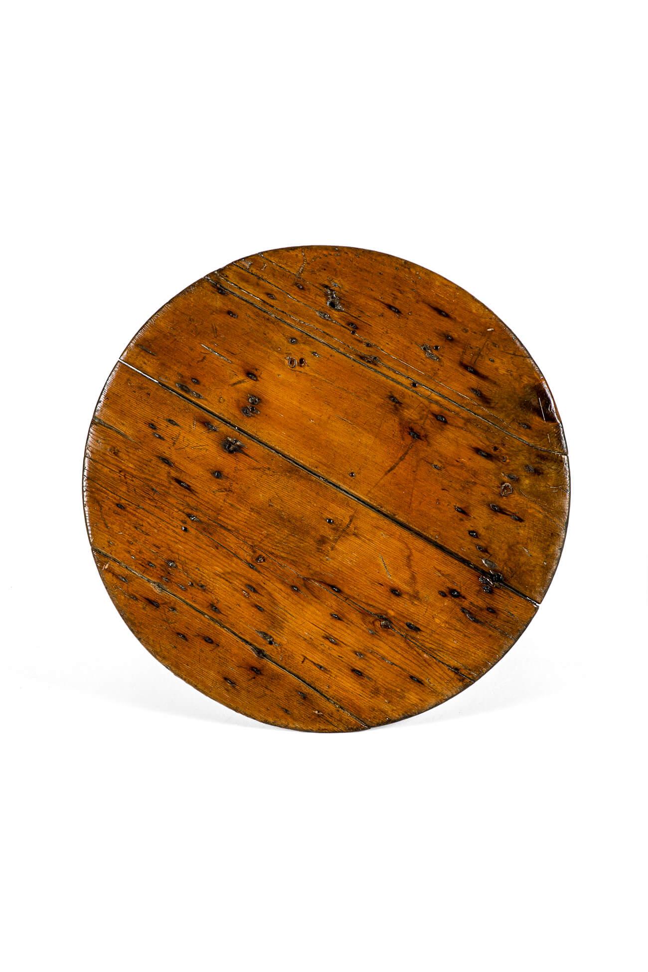 Table de criquet gallois Bon état - En vente à Faversham, GB
