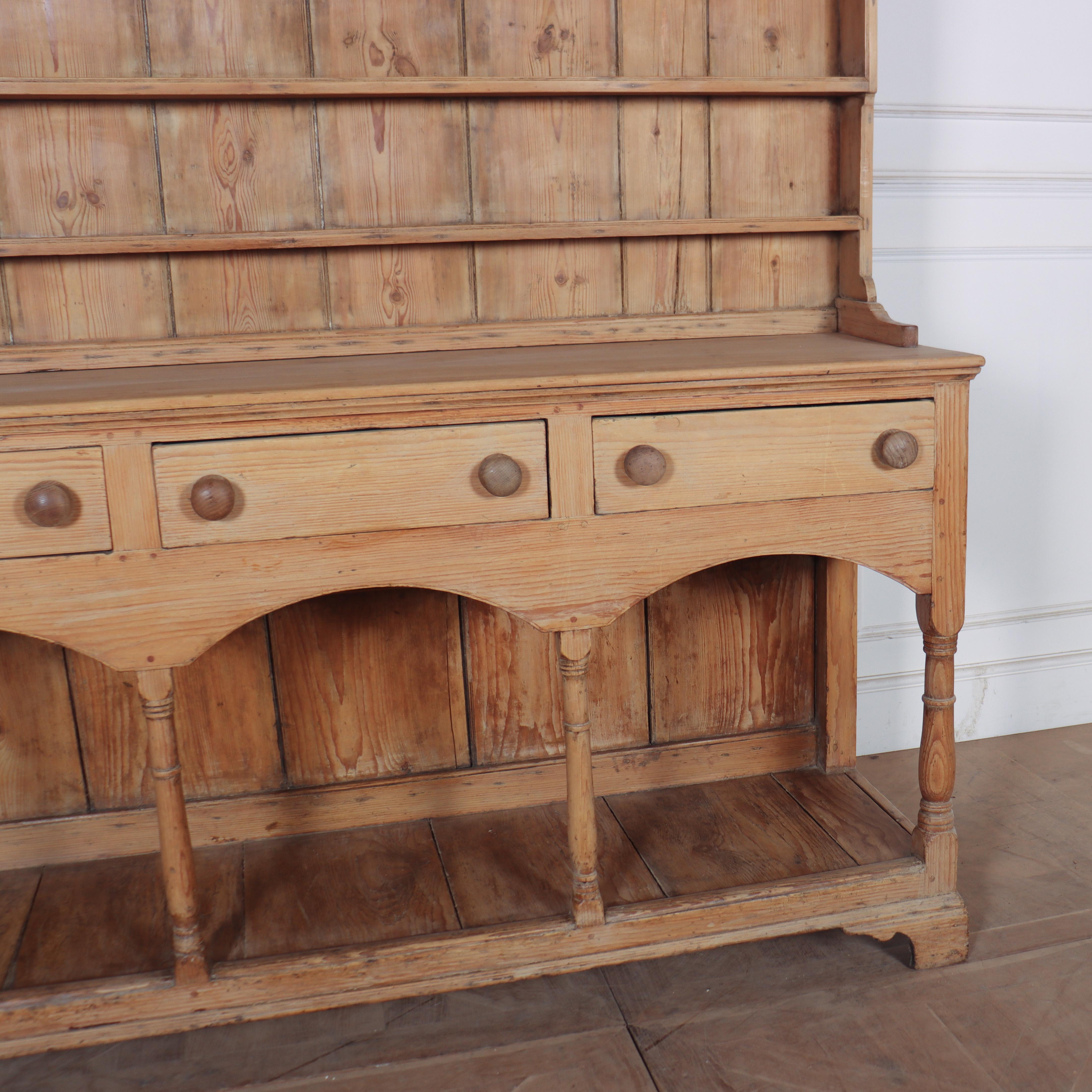 Welsh Pine Potboard Dresser In Good Condition In Leamington Spa, Warwickshire