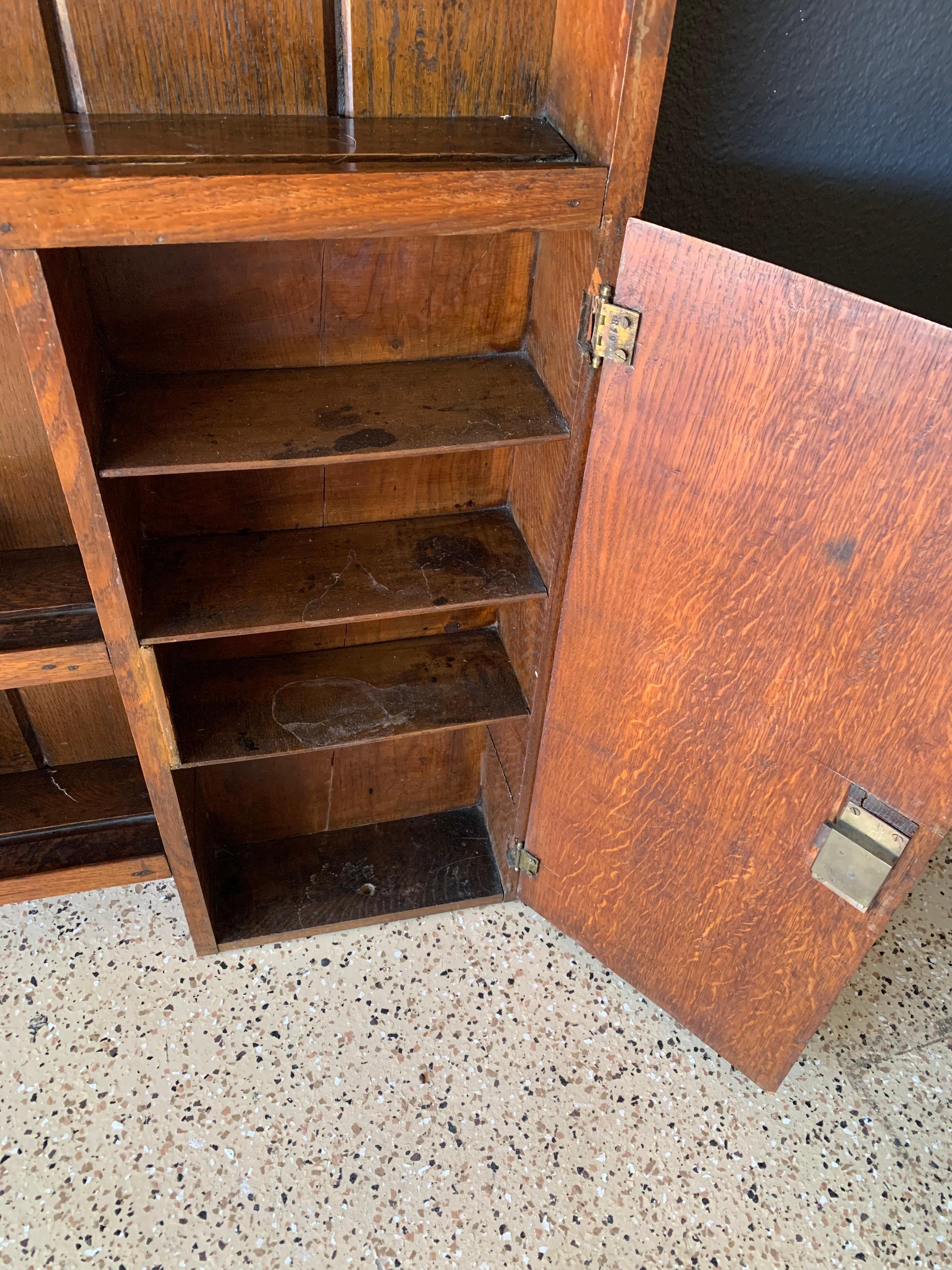 Pensile con piastra Welsh in vendita 10