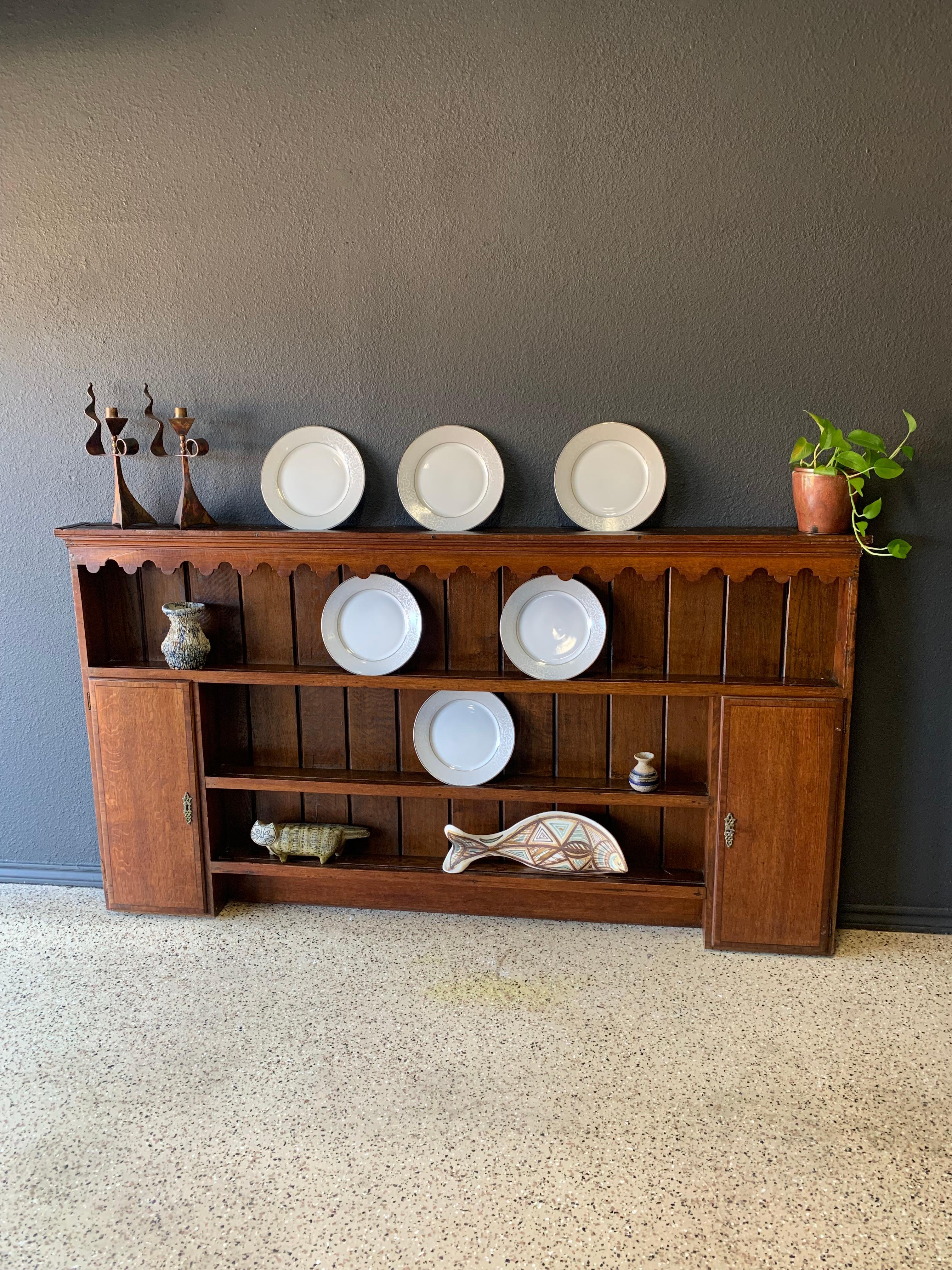 Pensile con piastra Welsh in vendita 1