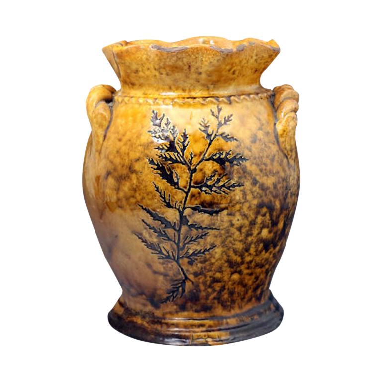 Welsh Slipware Earthenware Vase with Sgraffito Sea Weed Decoration For Sale