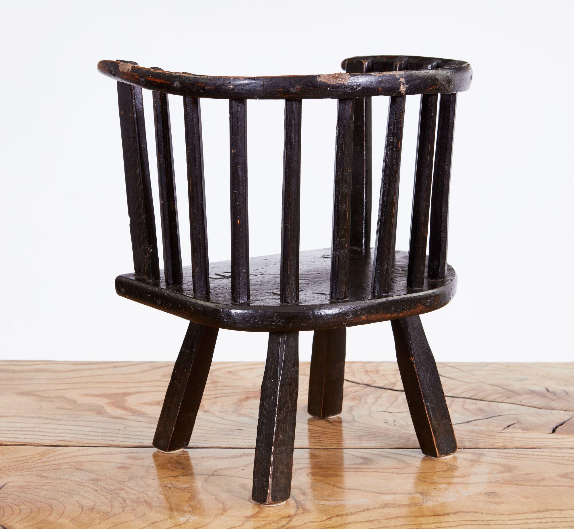 Woodwork Welsh Vernacular Child's Windsor Chair For Sale