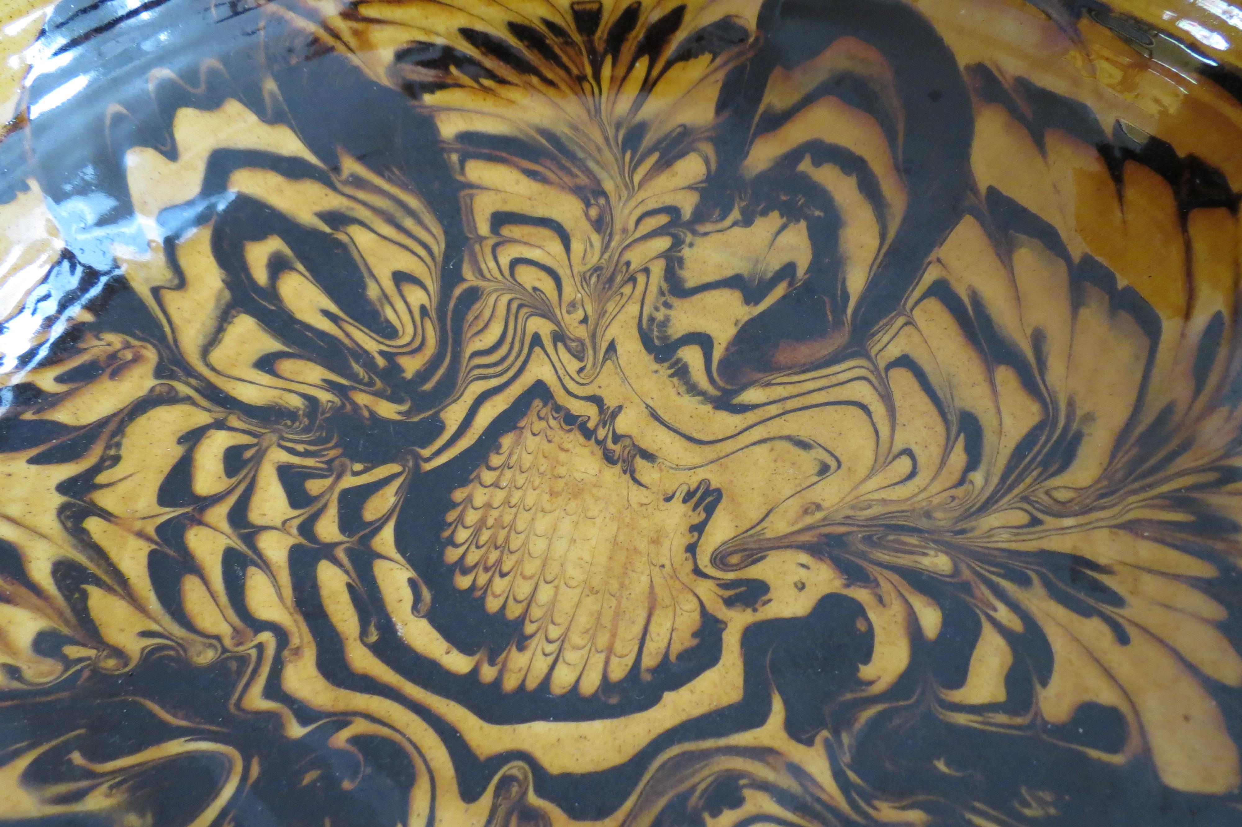 Welsh Vintage Slipware Bowl by Teifi Wales 1970s In Good Condition In Stow on the Wold, GB