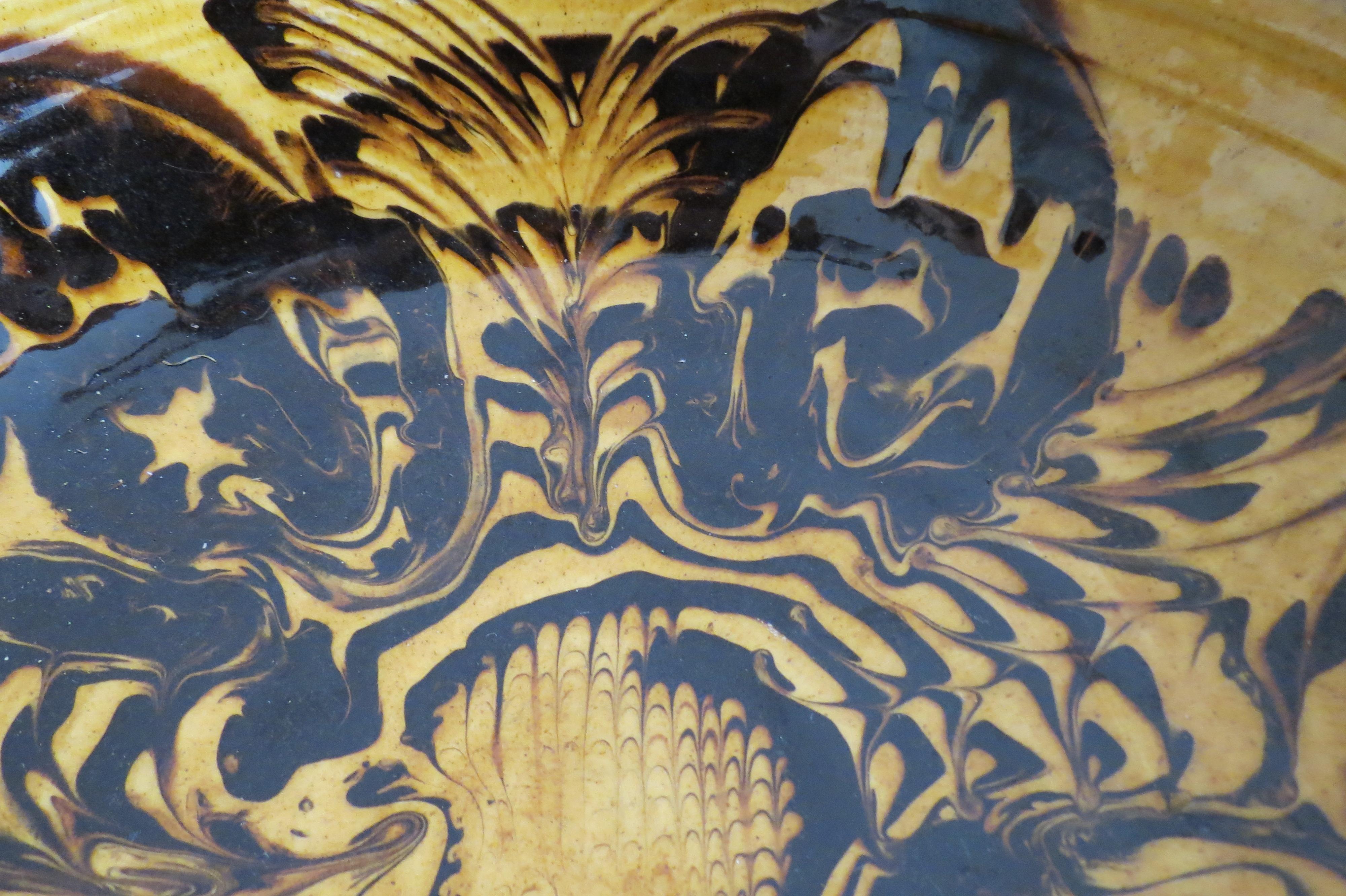 Welsh Vintage Slipware Bowl by Teifi Wales, 1970s In Good Condition In Stow on the Wold, GB