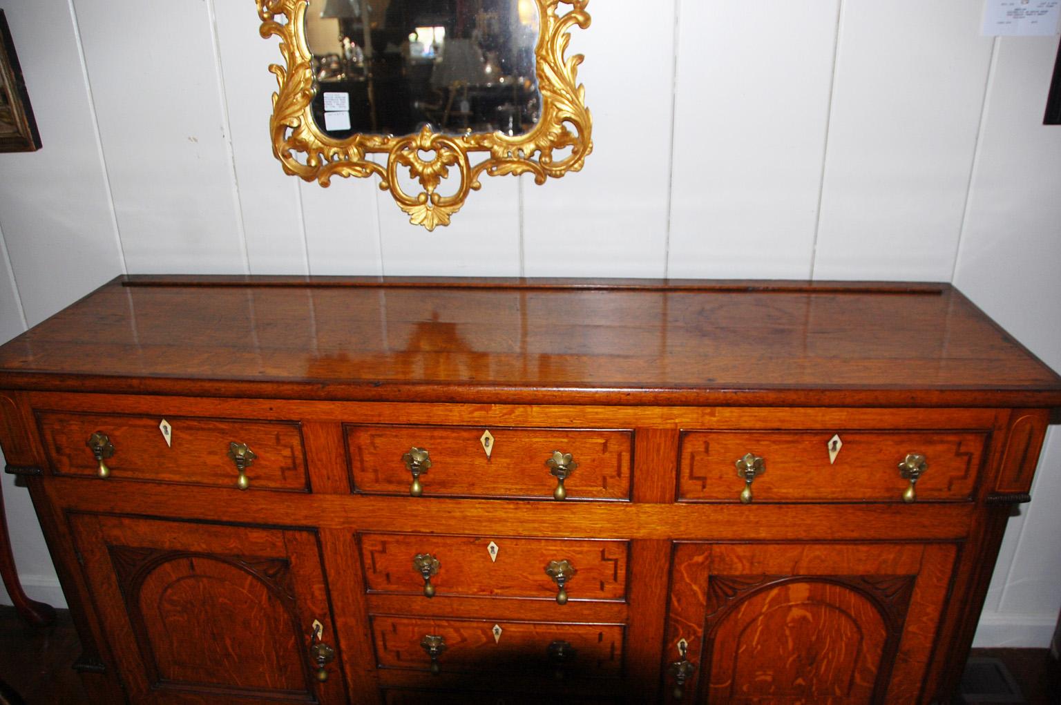 Welsh William IV Oak and Walnut Low Dresser with Drawers and Cupboards 1