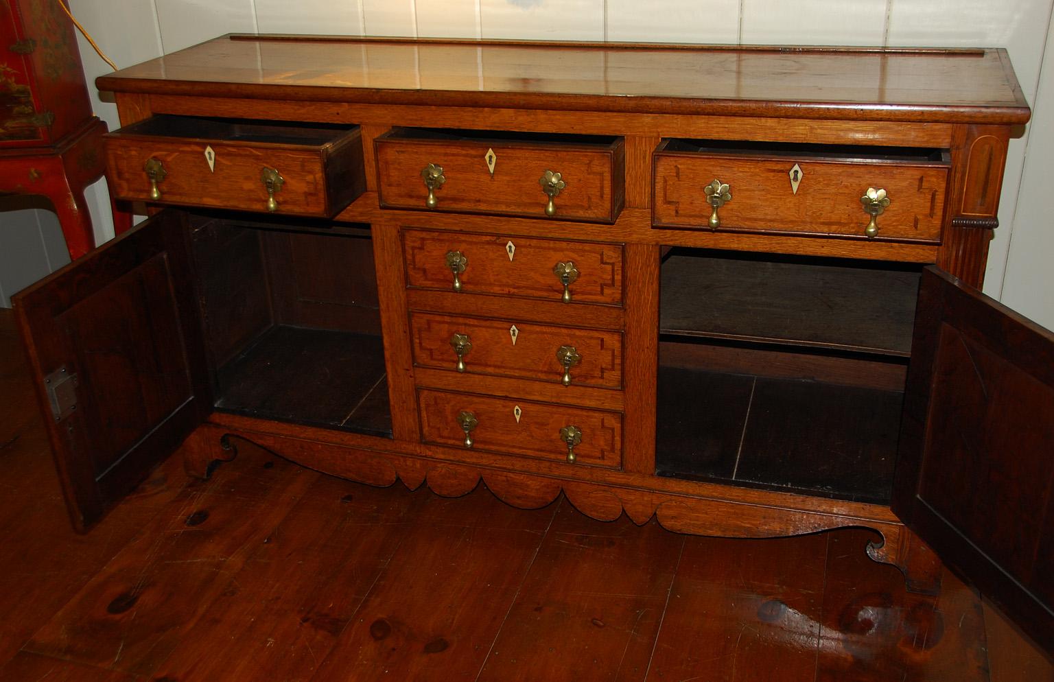 Welsh William IV Oak and Walnut Low Dresser with Drawers and Cupboards 2