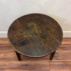 Welsh Yew and Oak Cricket Table c1800