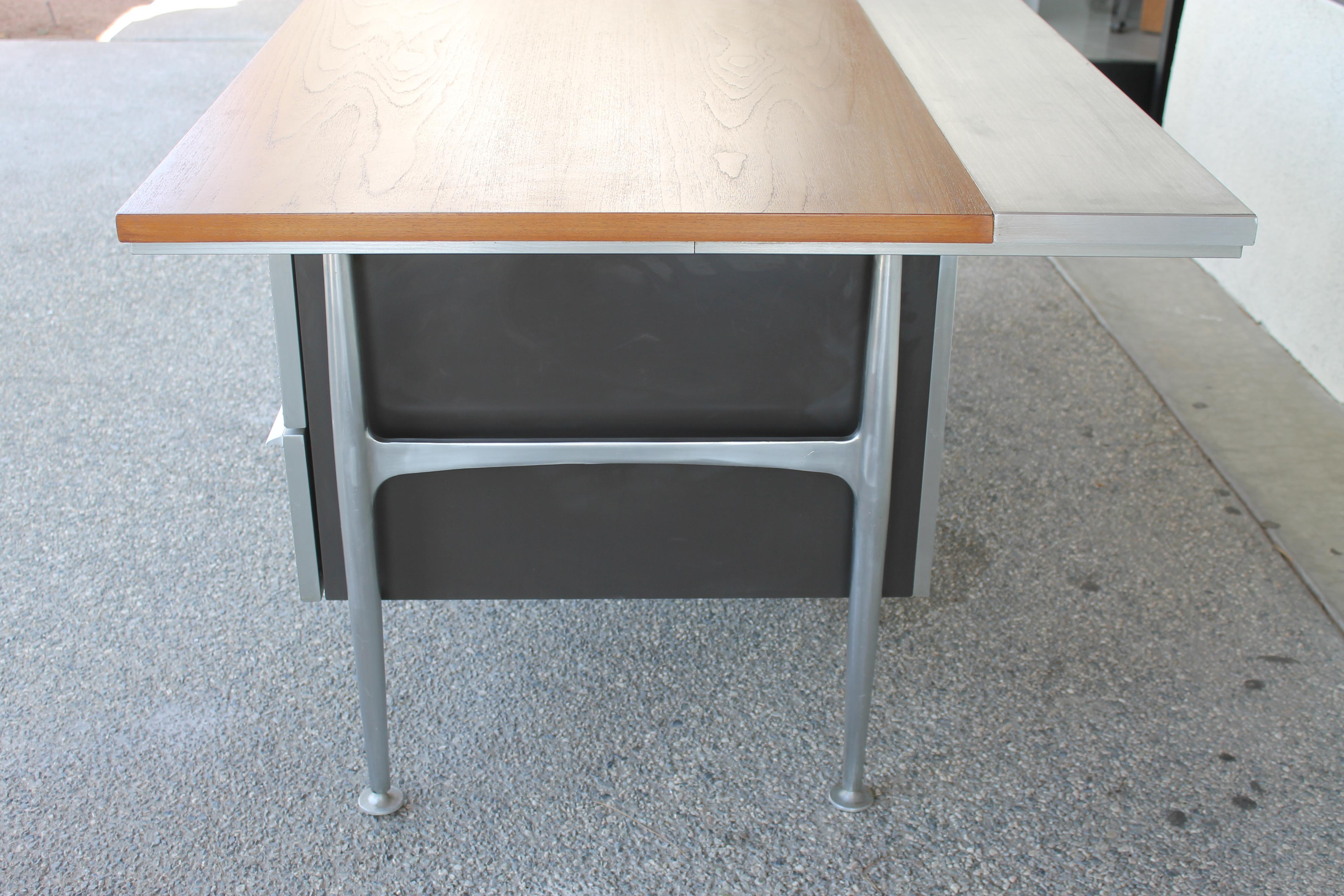 Welton Becket Aluminum and Wood Desk for Kaiser Aluminum 2