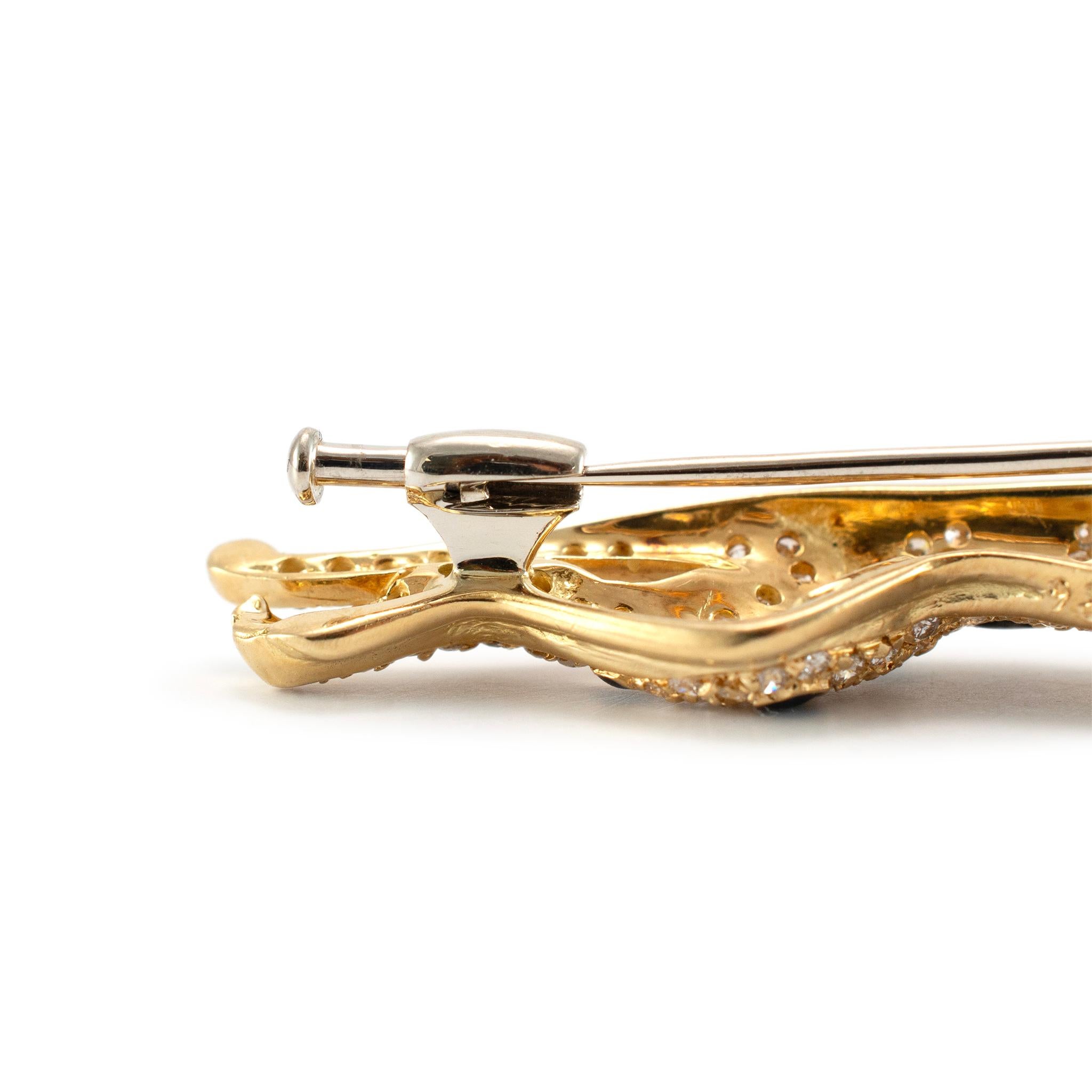 Pantherbrosche von Wempe, 18 Karat Gelbgold Diamant Smaragd Schwarz Emaille 1