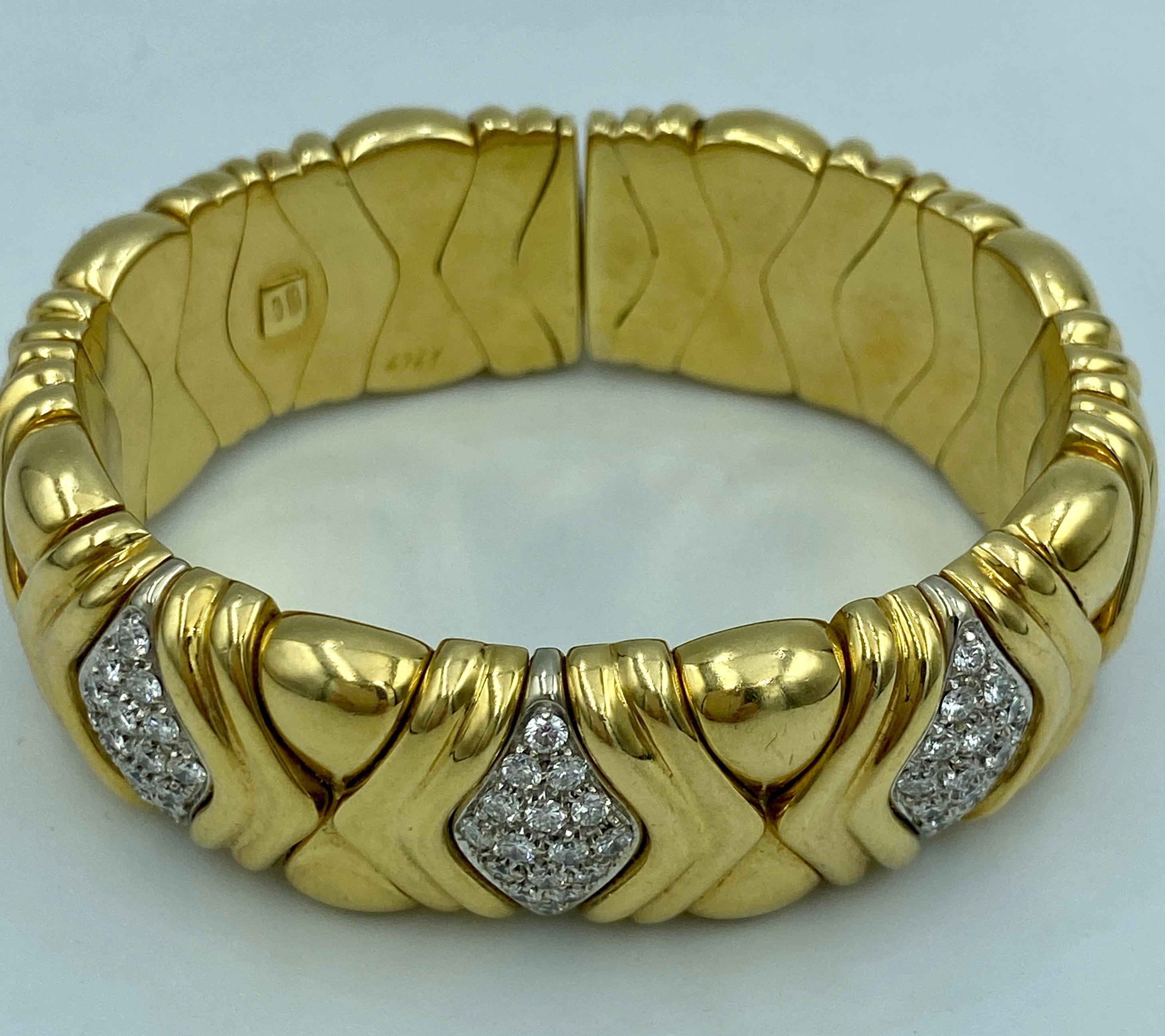 Round Cut Wempe 1980s 18 k gold and diamond cuff For Sale