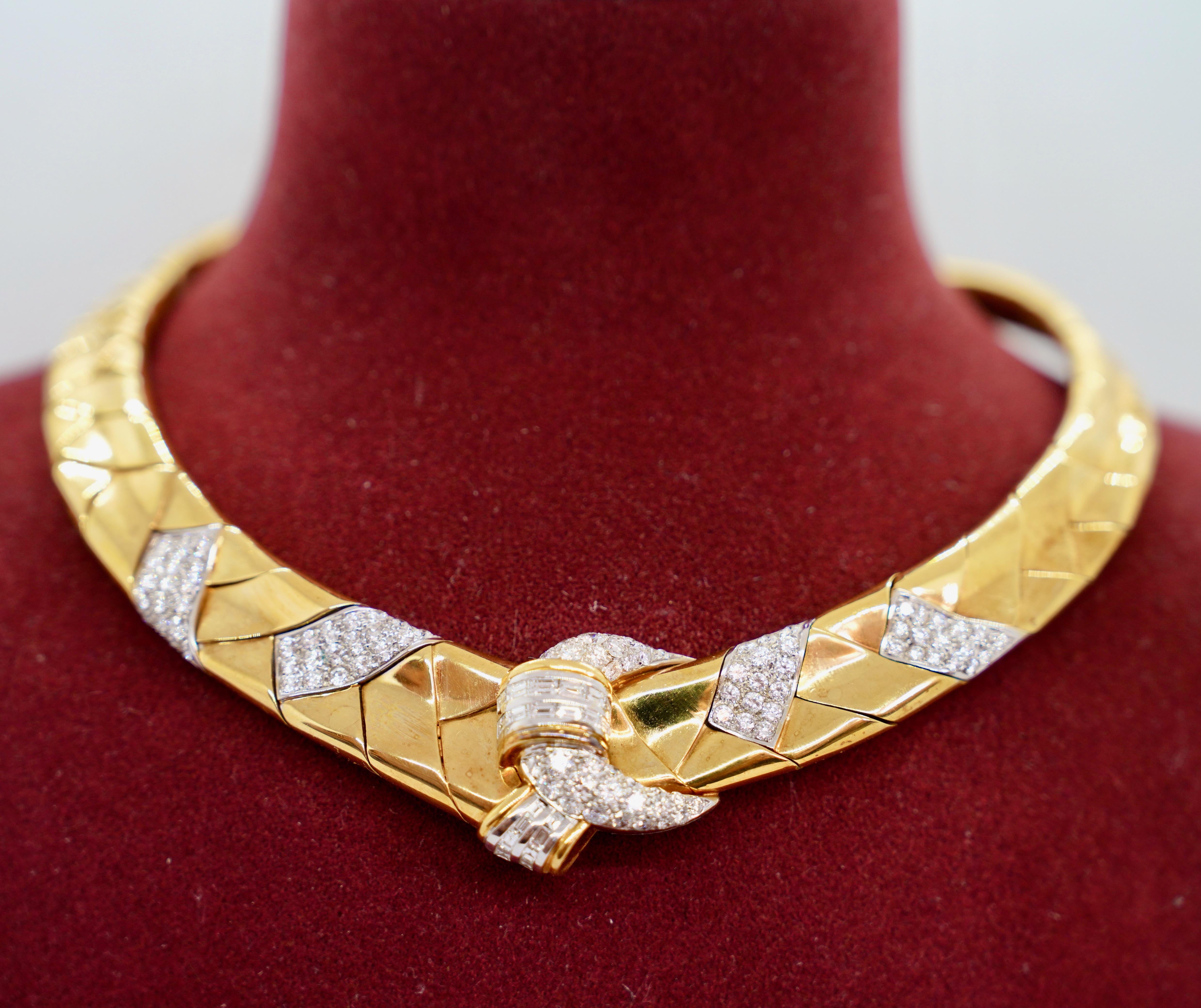 Modern Wempe choker necklace in 18k yellow gold and white gold, 7.35ct Diamonds For Sale