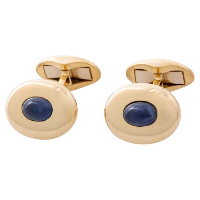 Wempe Pair of Cufflinks with Sapphire Cabochons For Sale
