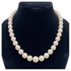 Collana di perle dei Mari del Sud in oro giallo 18 carati