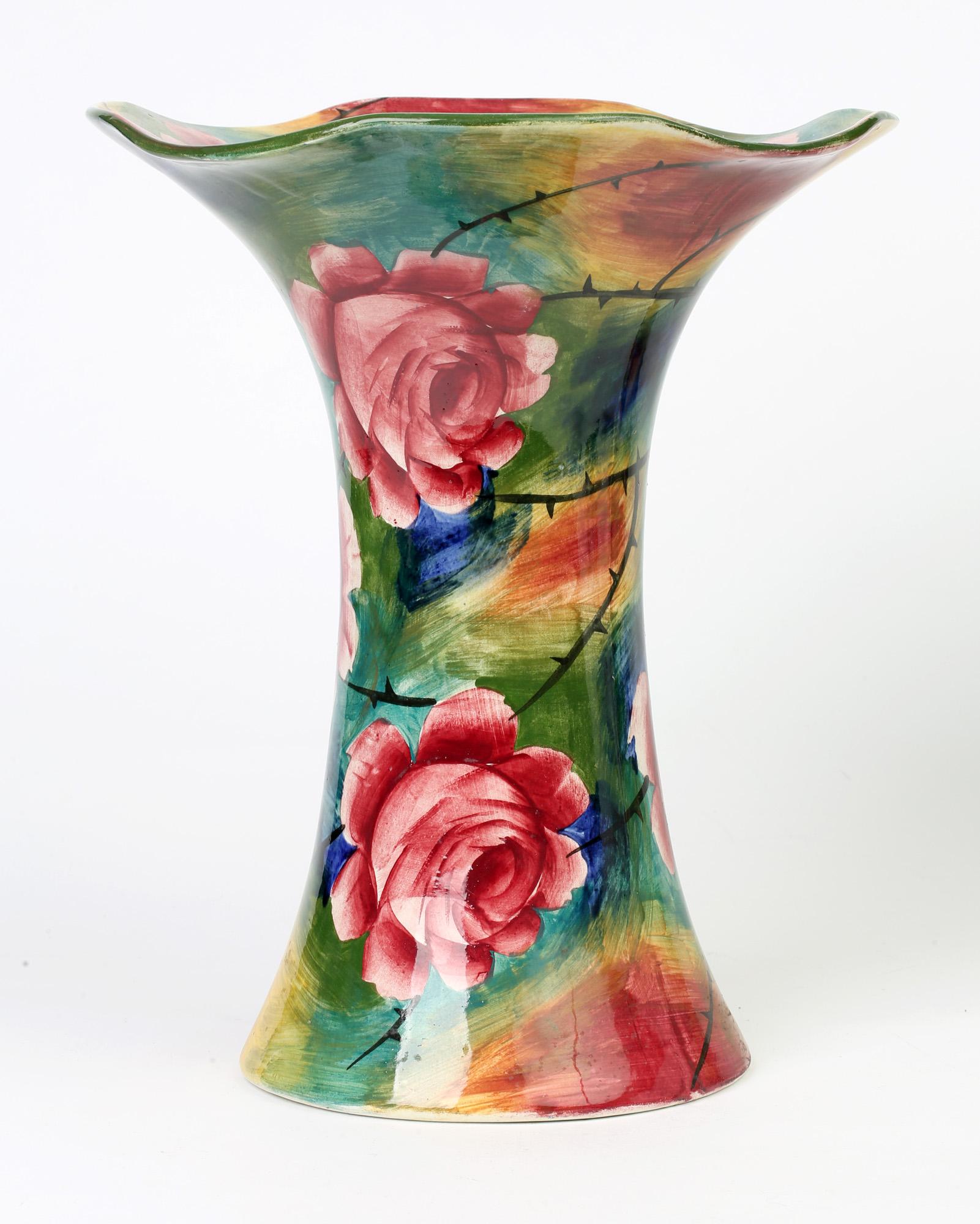 Wemyss Großes Paar Lady Eva Jazzy Muster handbemalte Vasen im Angebot 8