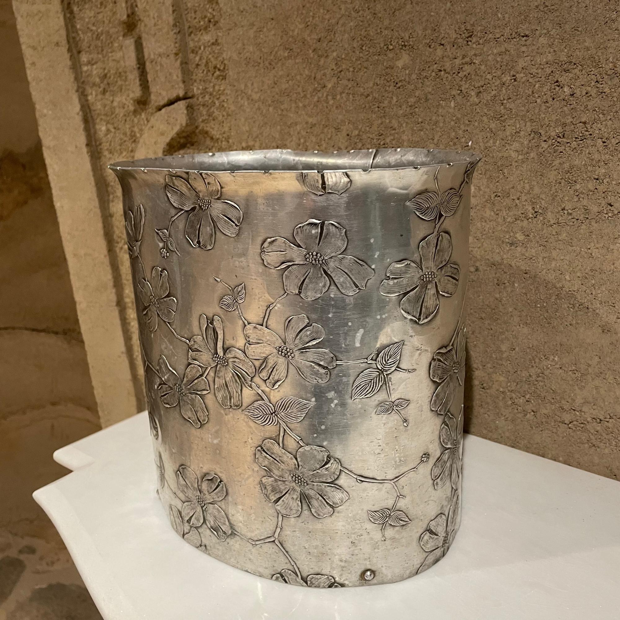 Mid-Century Modern Wendell August Forge Pretty Dogwood Waste Basket Hammered Aluminum Grove City PA