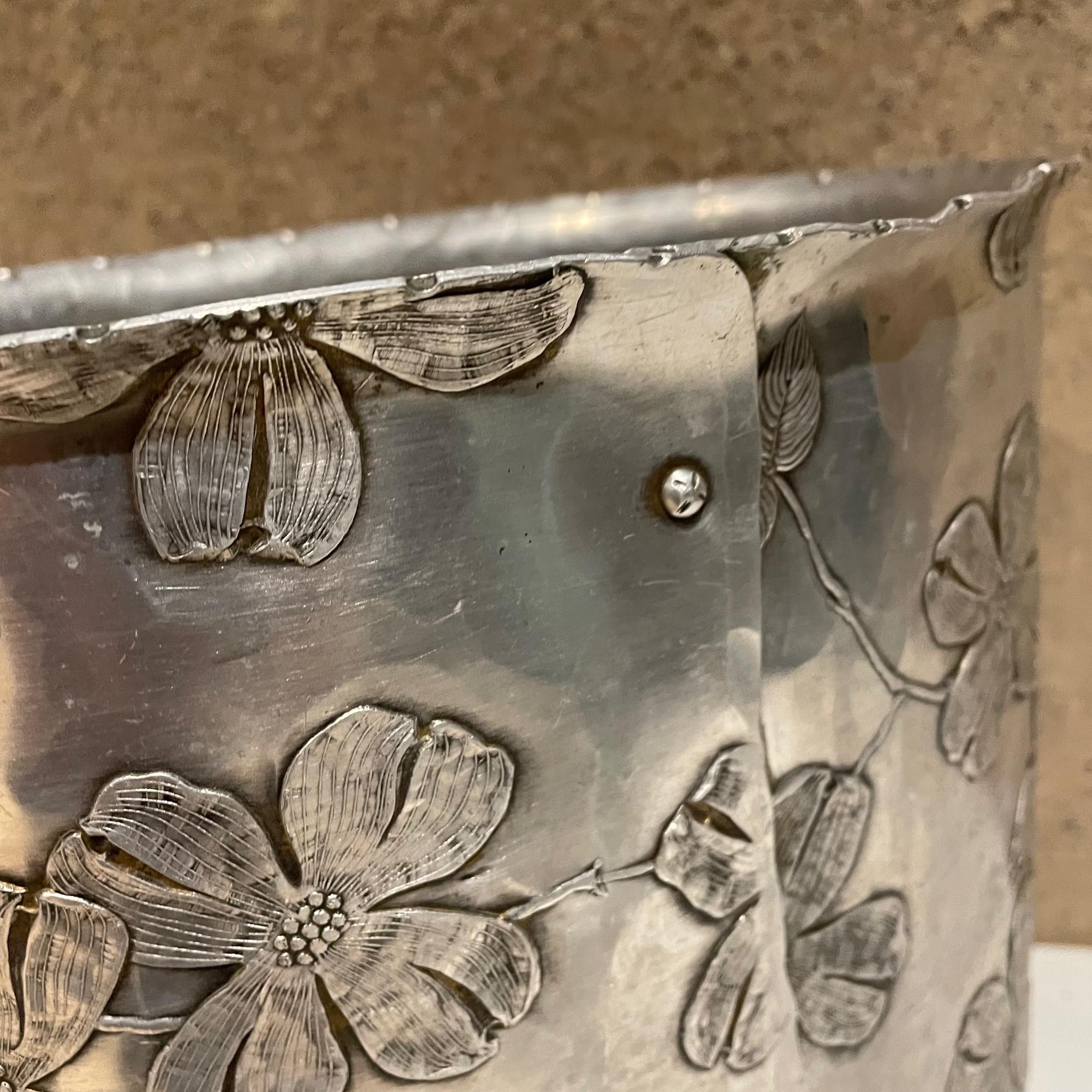 Mid-20th Century Wendell August Forge Pretty Dogwood Waste Basket Hammered Aluminum Grove City PA