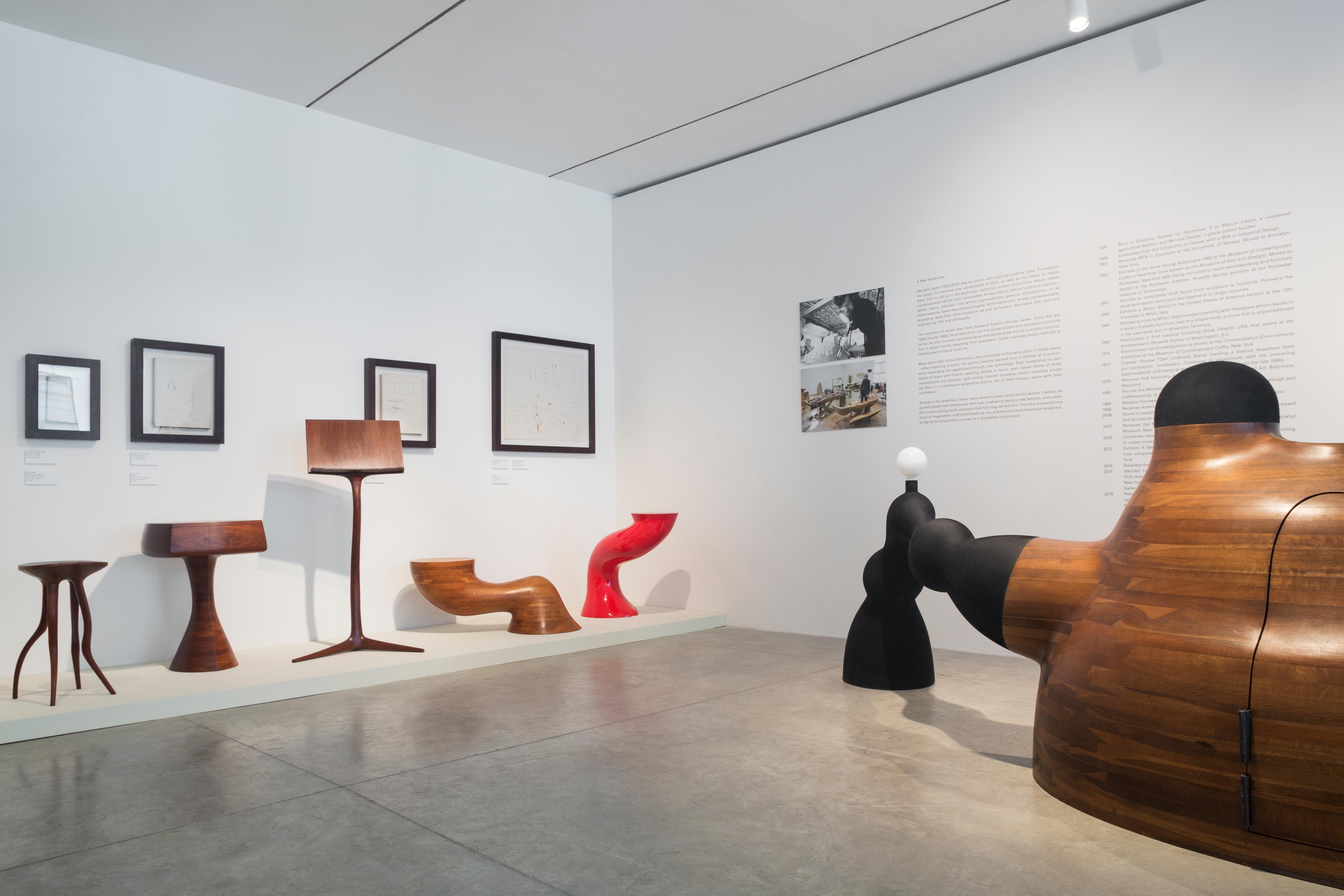 Wendell Castle, Curving Table No. 8, Red, Fiberglass, circa 1969 1