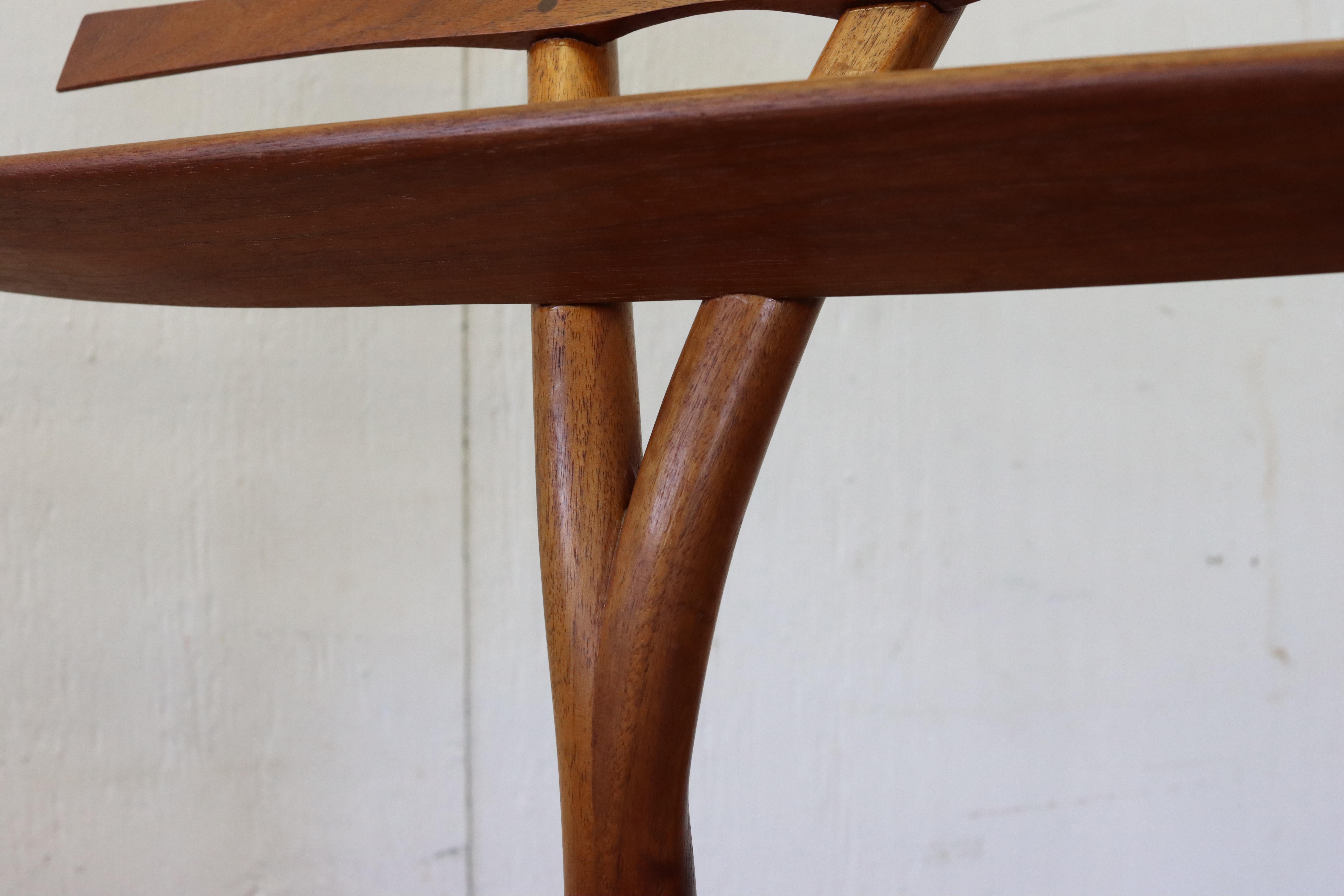 20th Century Wendell Castle Style American Mid-Century Studio Woodworker Music Stand For Sale