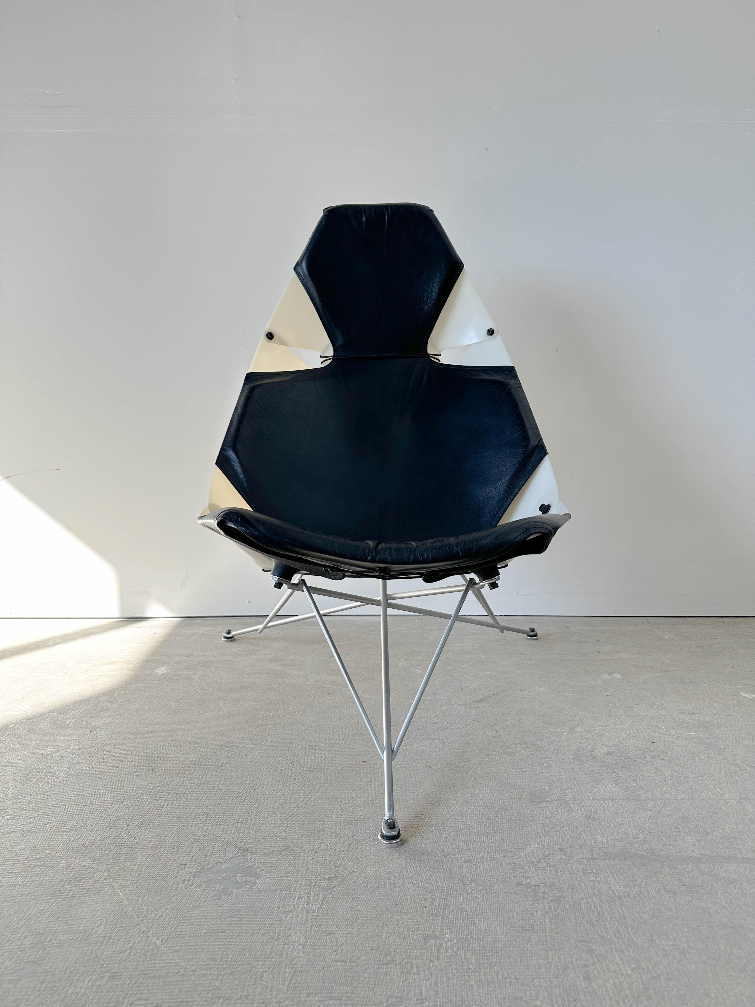 American Wendell Lovett Bikini Chair For Sale
