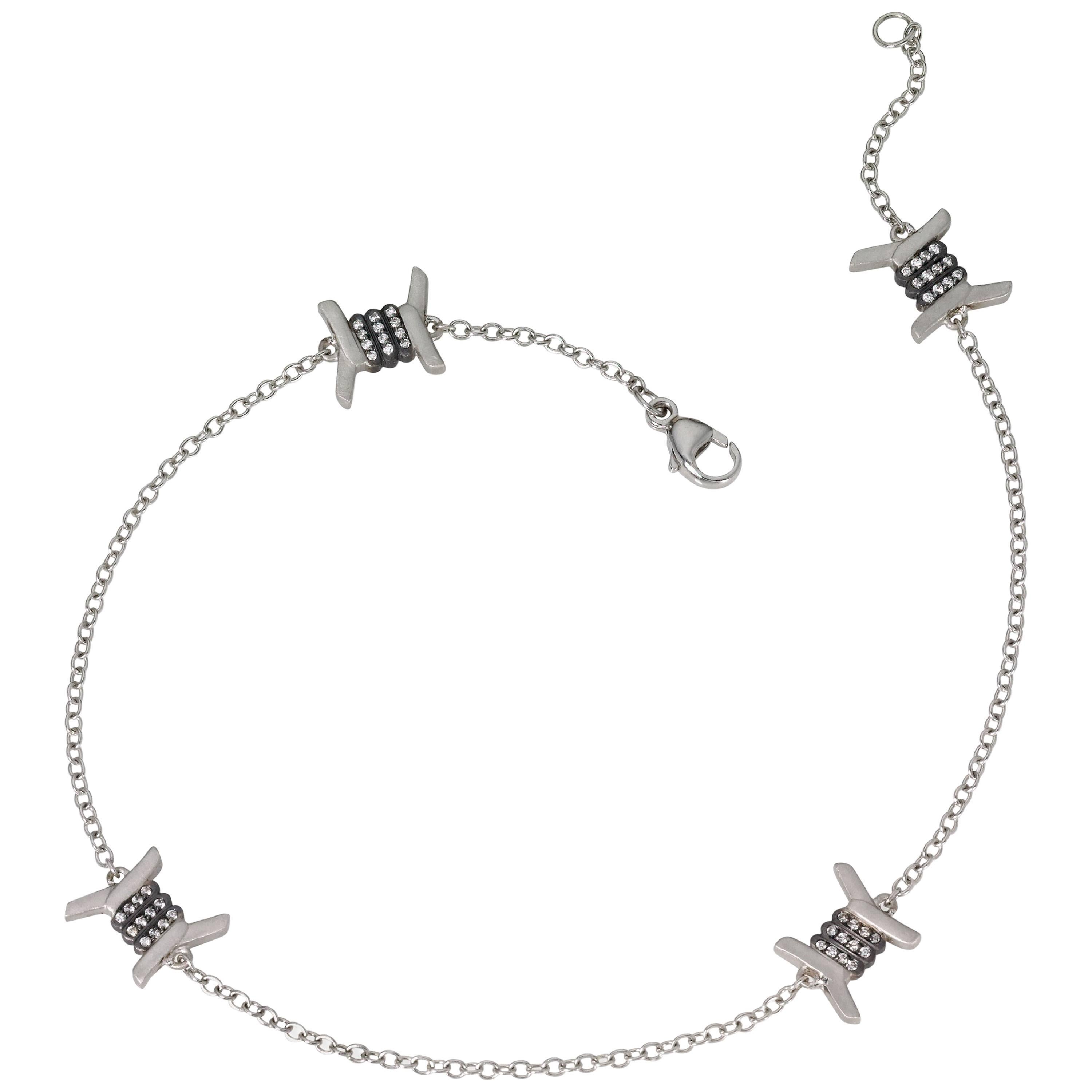 Wendy Brandes Bracelet de cheville en platine et diamants en forme de fil barbel en vente