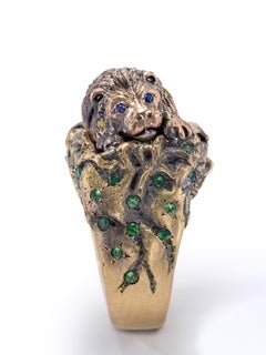 Anello Wendy Brandes in oro 18 carati con occhi di zaffiro e un segreto interno