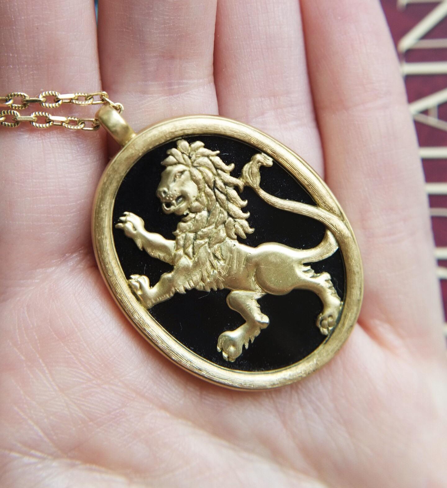 gold leo zodiac pendant