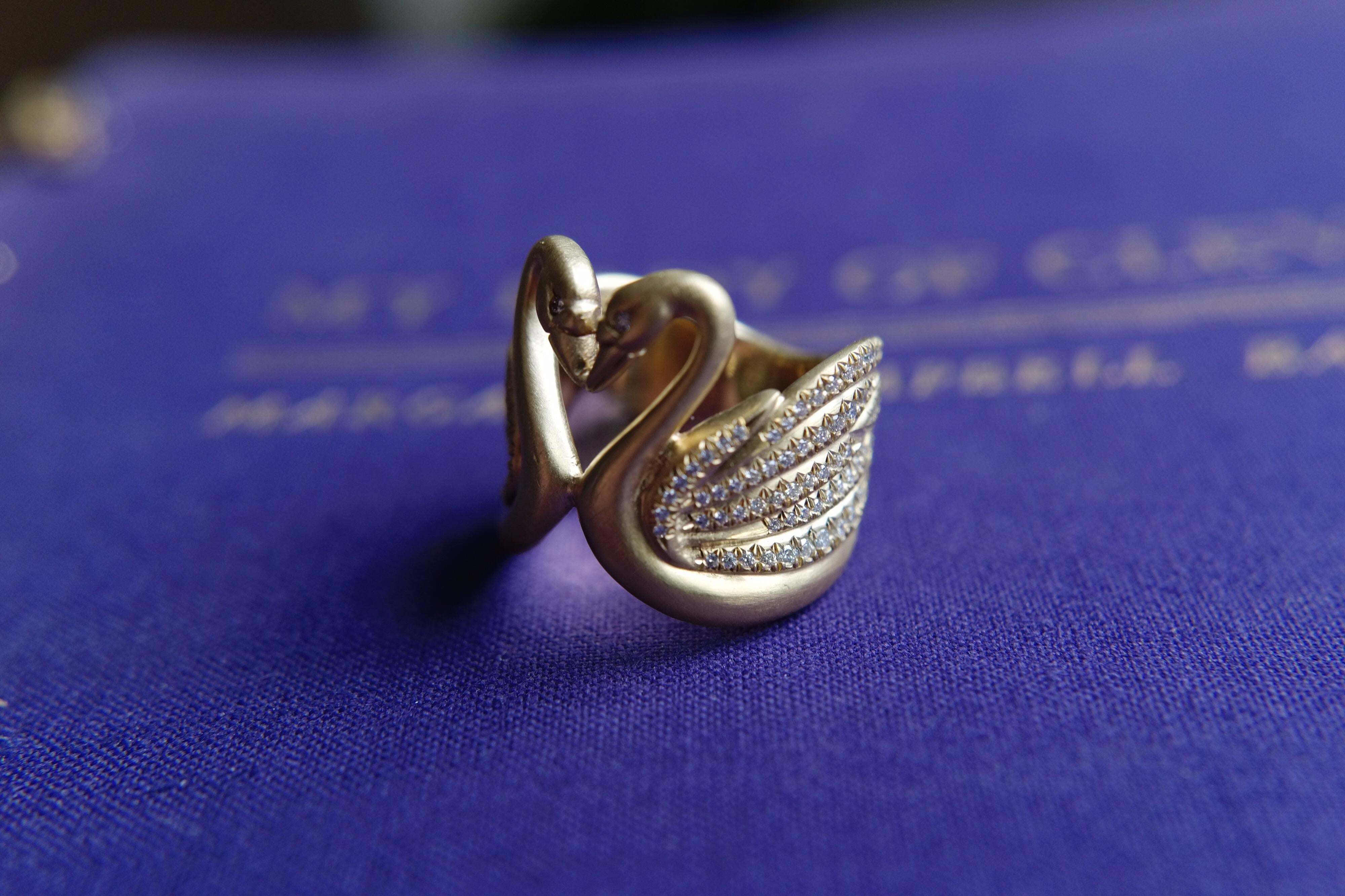 Round Cut Wendy Brandes Kissing Swan Bird Gold Diamond Heart Ring