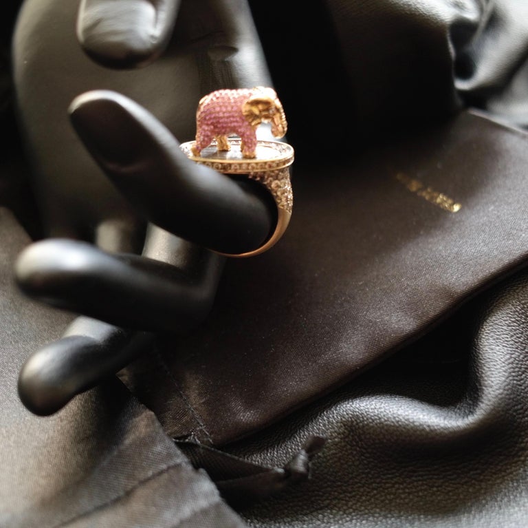 Wendy Brandes 2 TCW Pink Sapphire Elephant Ring in 18K Gold With Brown Diamonds For Sale 2