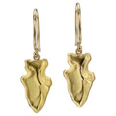 Wendy Brandes 18K Yellow Gold Arrowhead Drop Earrings