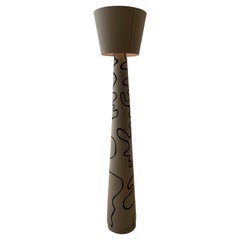 Lampadaire Wendy de Nish Studio
