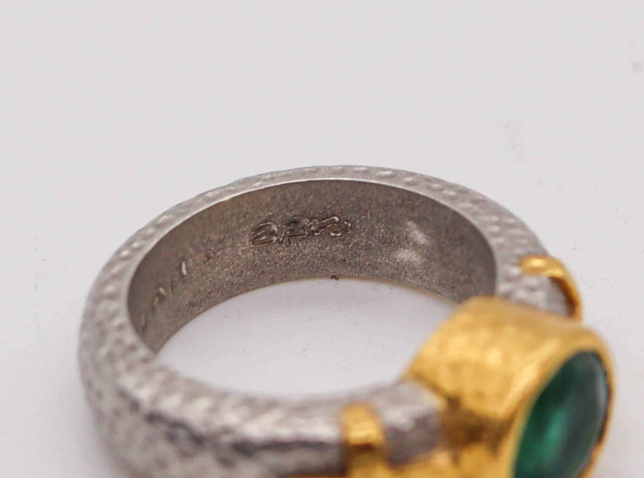 Women's Wendy Walker 1995 Hammered Ring in Platinum and 22kt Gold with 1.45cts Emerald For Sale