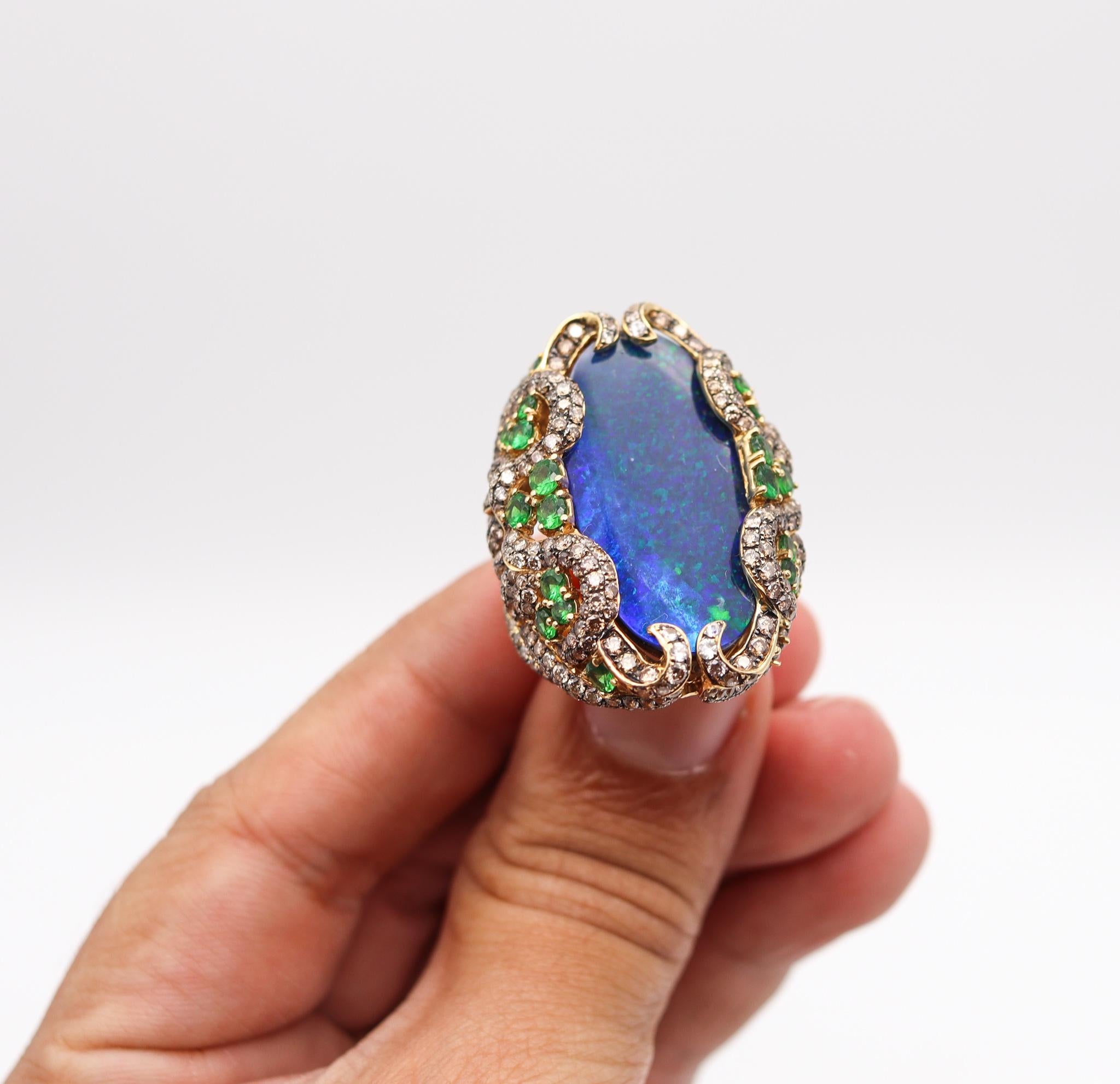 Contemporary Wendy Yue Sculptural Ring in 18kt Gold 28.92 Ctw Black Opal Diamonds & Tsavorite For Sale