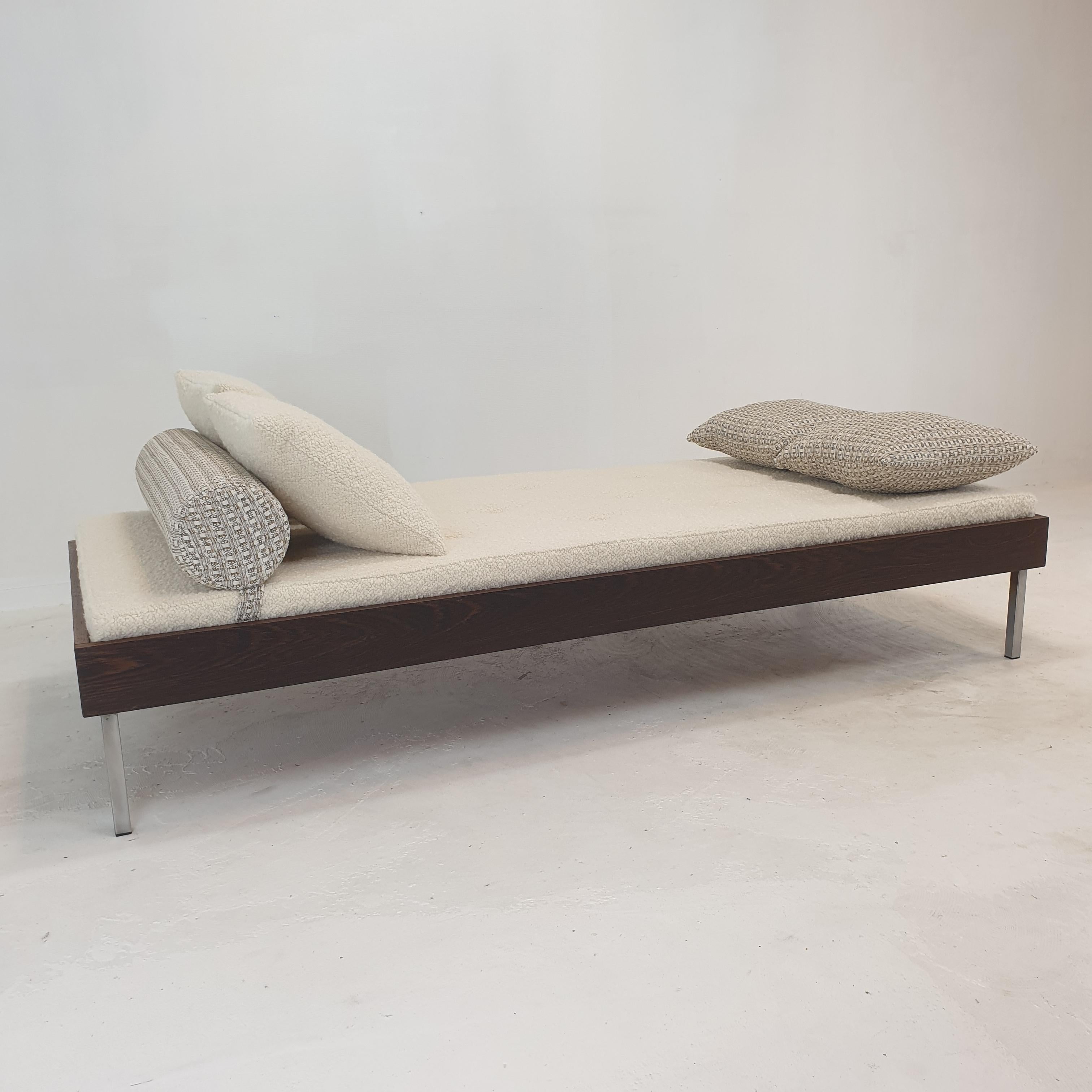 Wengé Daybed with Dedar Cushions and Bolster, 1970s For Sale 1