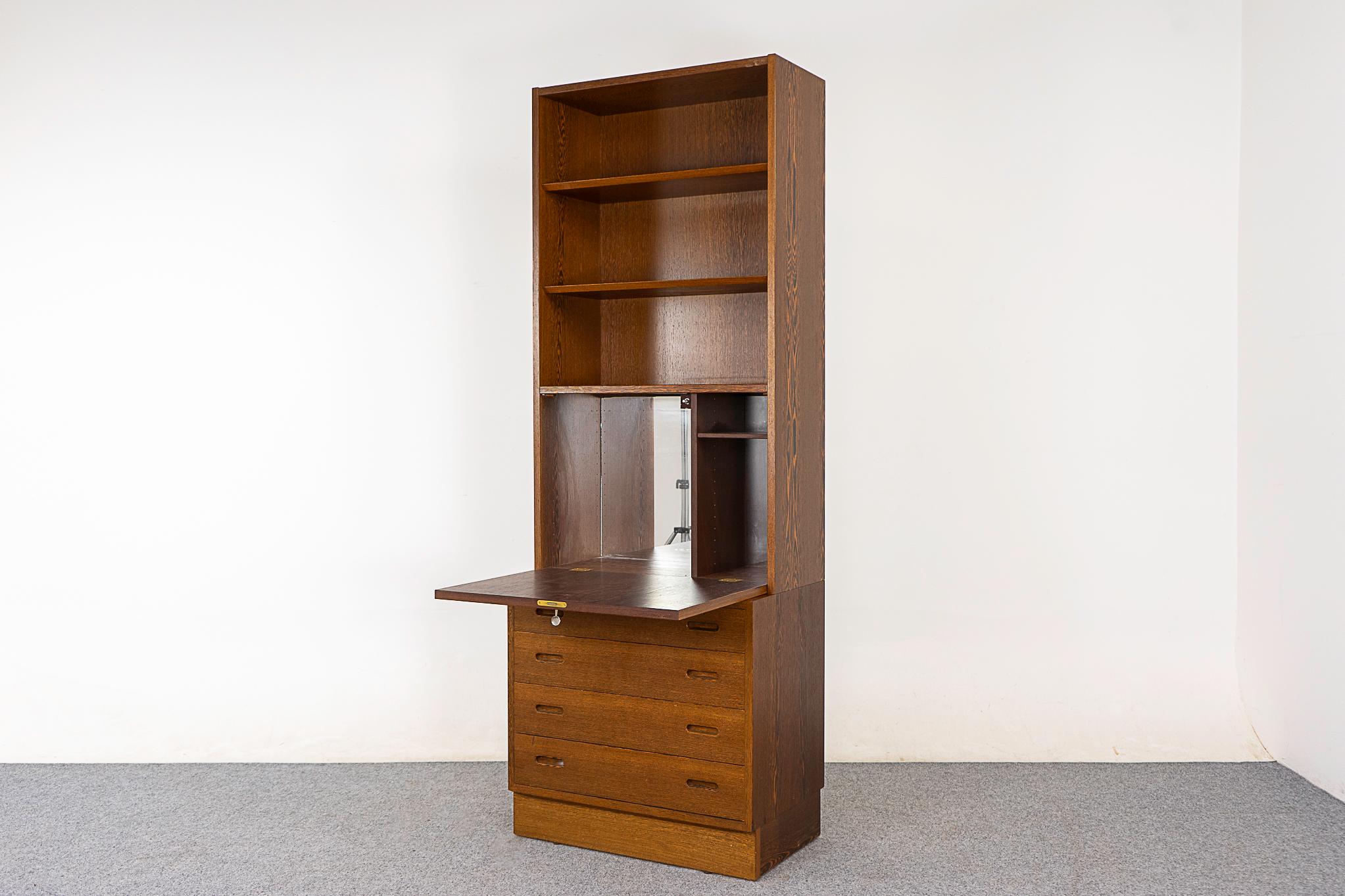 Wenge Wood Bookcase/Secretary by Hundevad For Sale 1