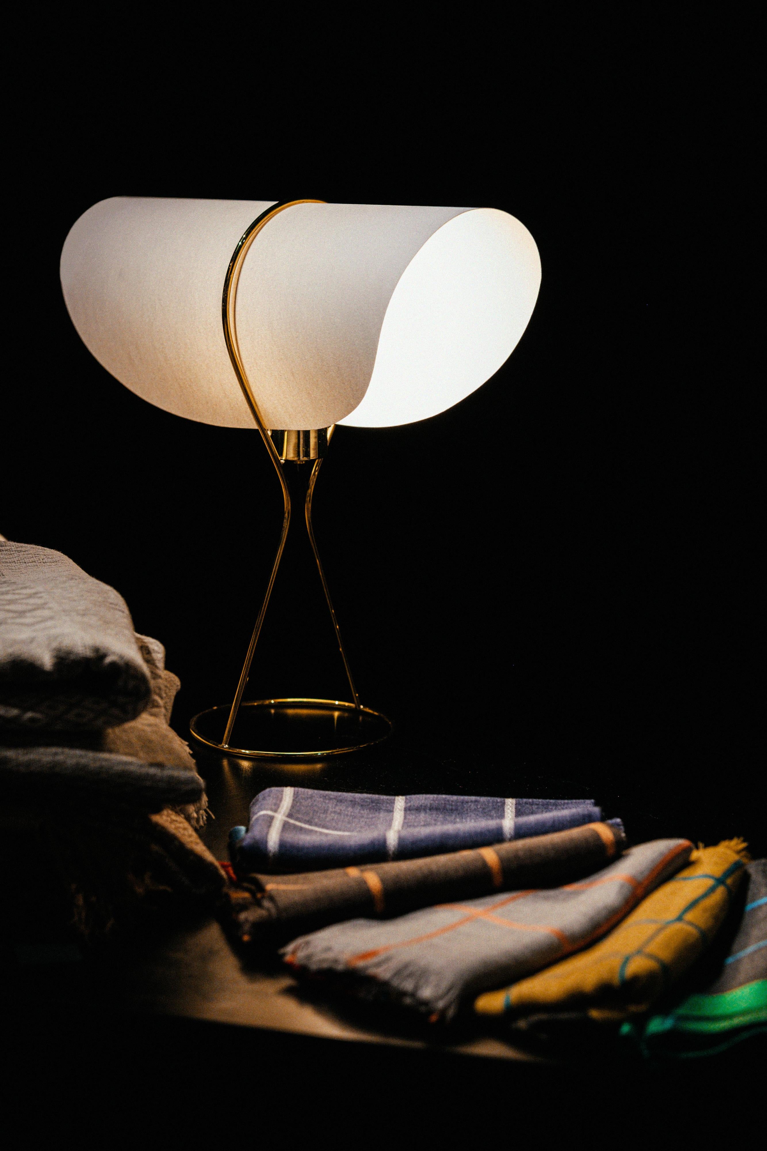 Cast Werkstätte Carl Auböck 'Nun' Brass Table Lamp With Paper Shade For Sale