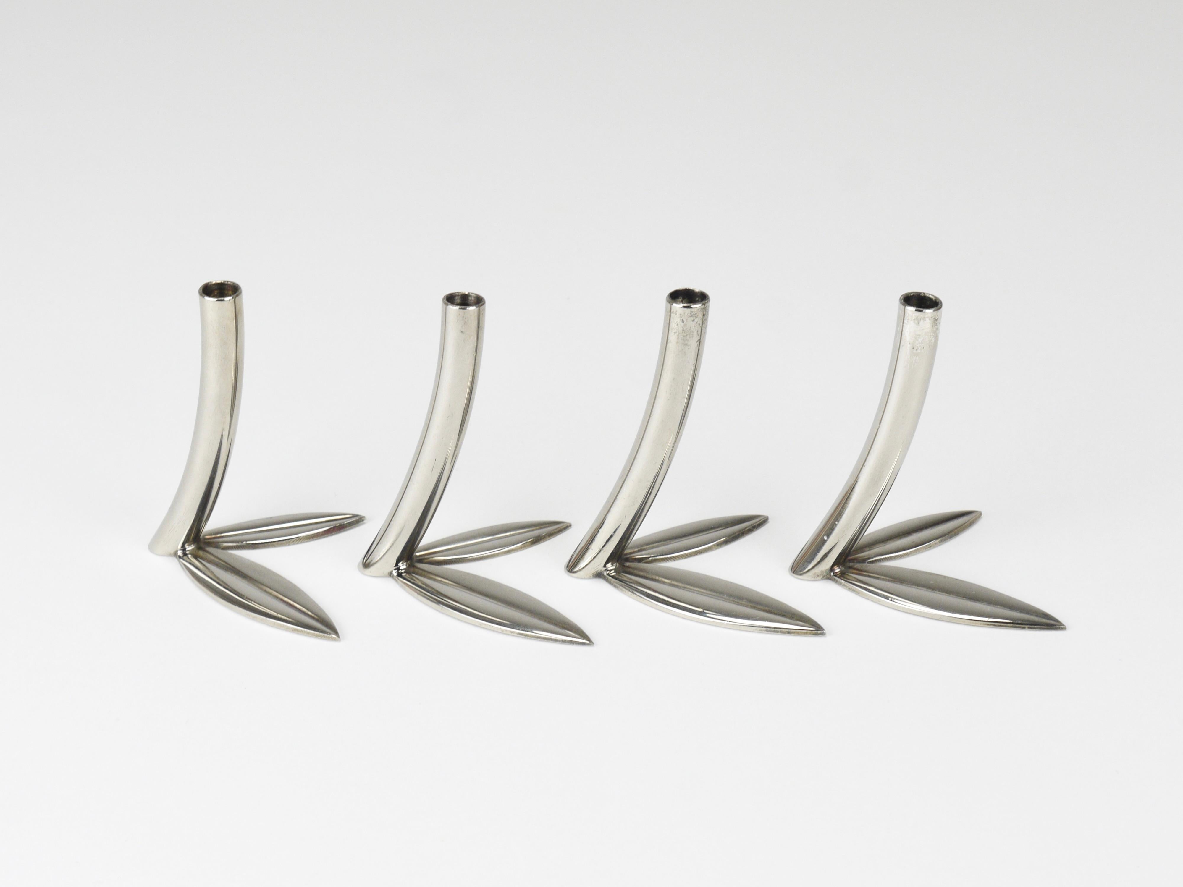 Werkstätte Hagenauer 4 vasi a foglia Soliflores, ottone e nichel, Vienna, anni '60 7