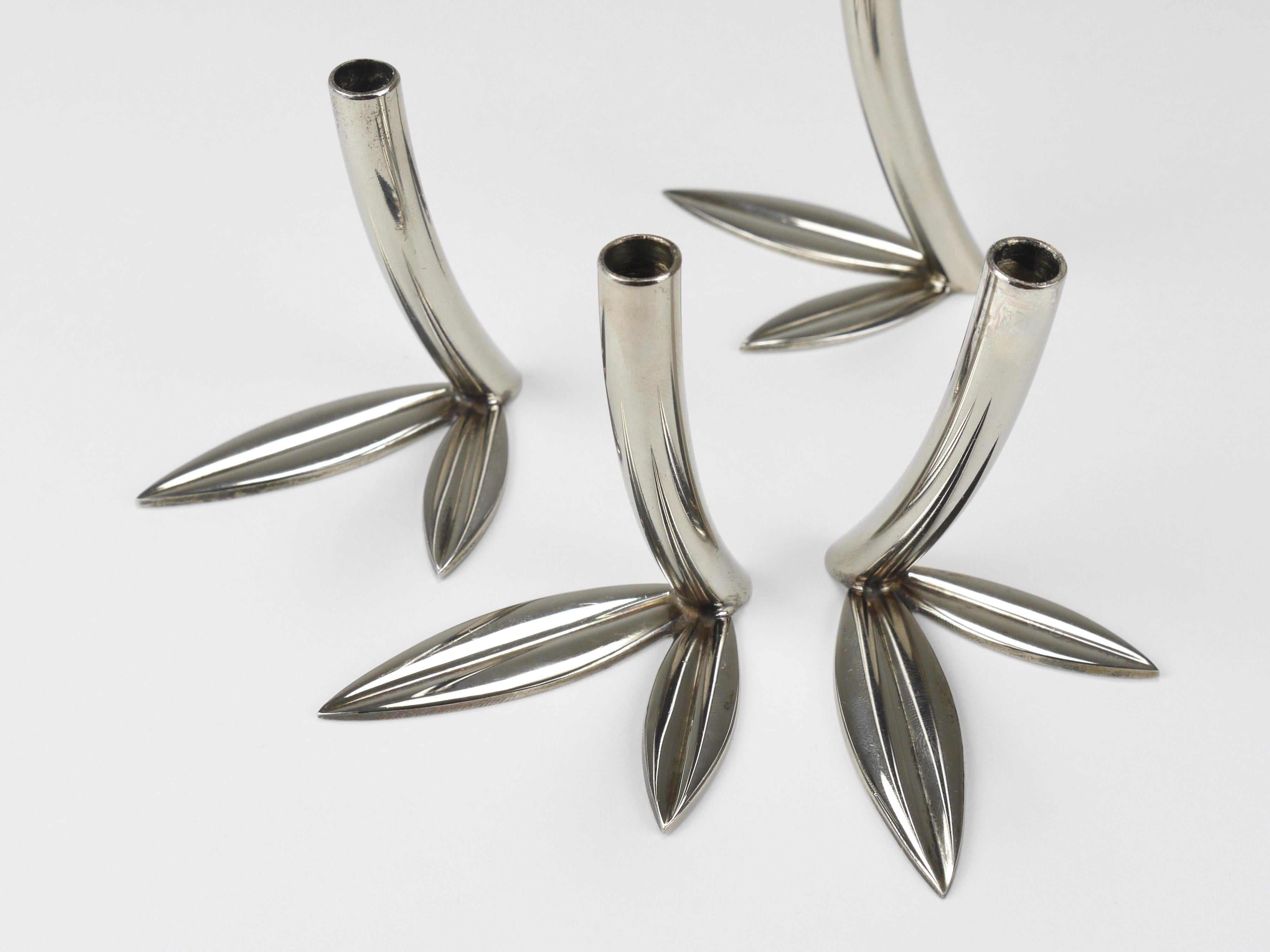 Werkstätte Hagenauer 4 vasi a foglia Soliflores, ottone e nichel, Vienna, anni '60 8