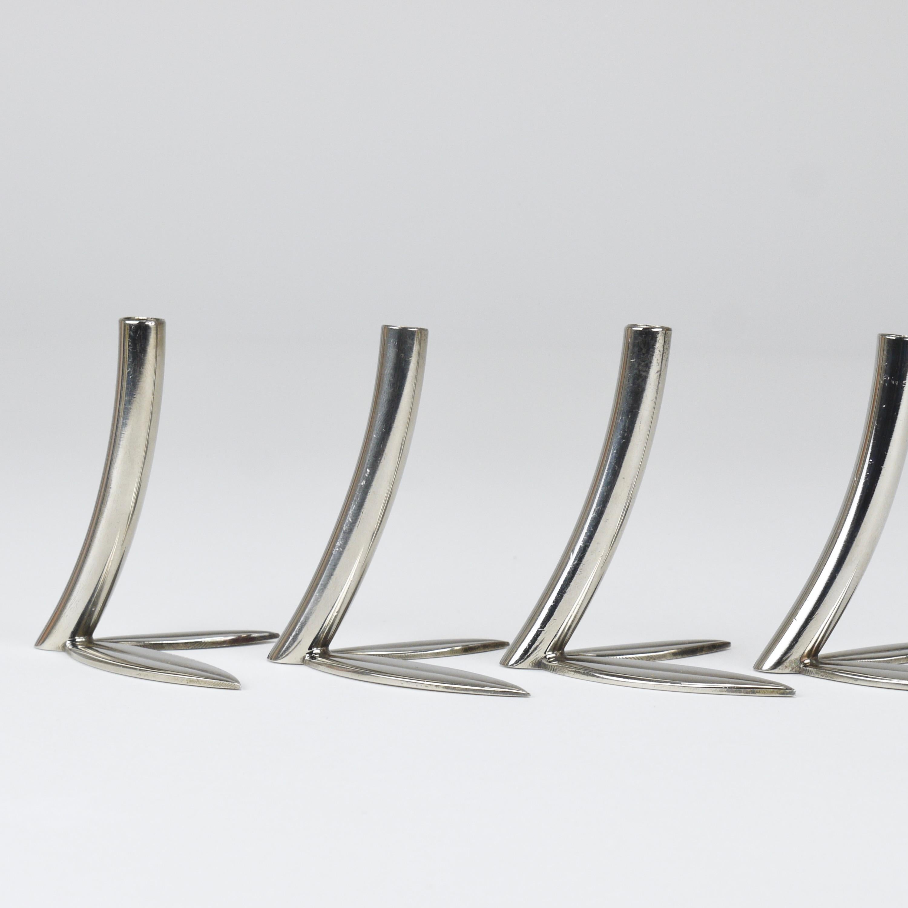 Werkstätte Hagenauer Up to 6 Soliflore Leaf Vases, Brass & Nickel, Vienna, 1960s For Sale 7